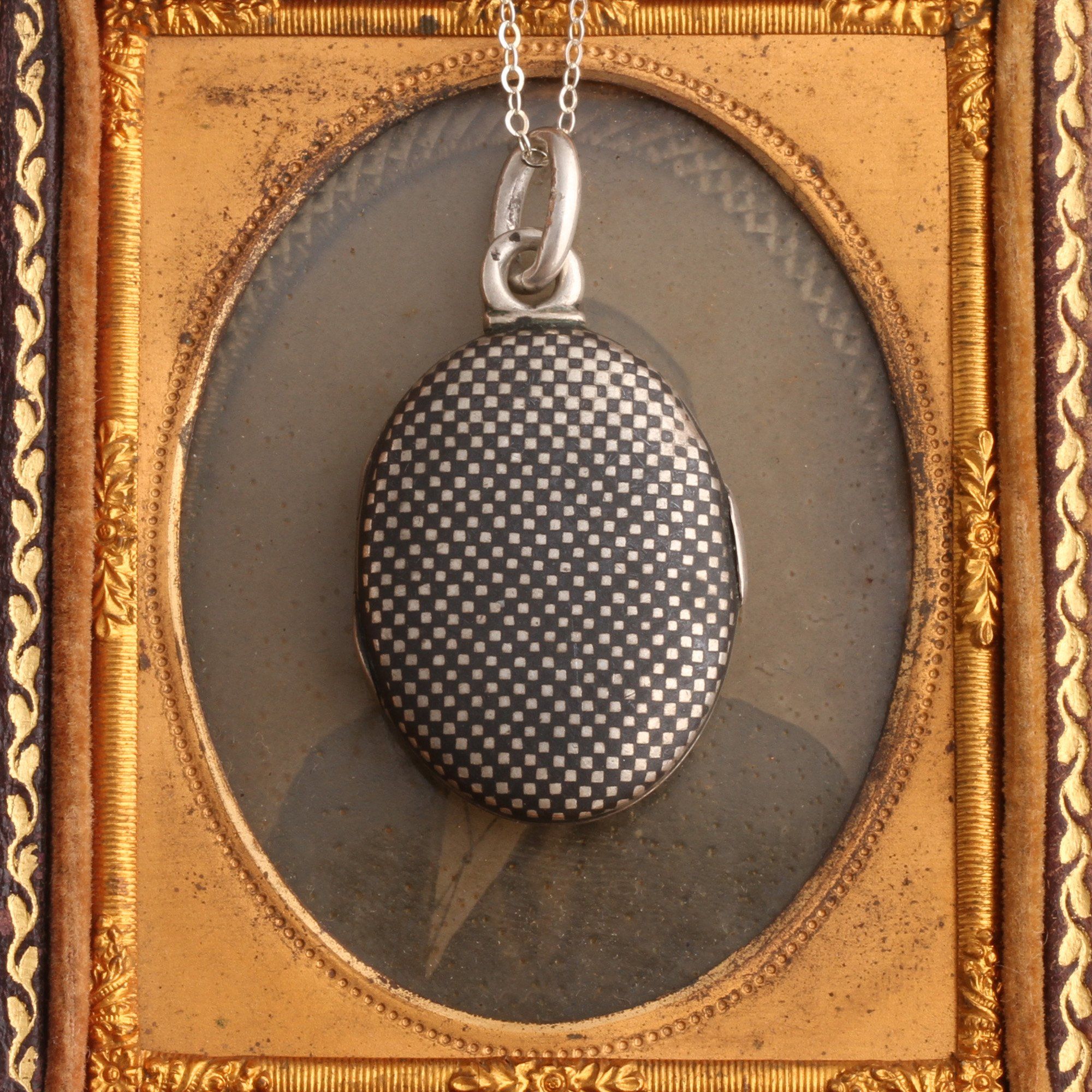 Victorian Niello Locket