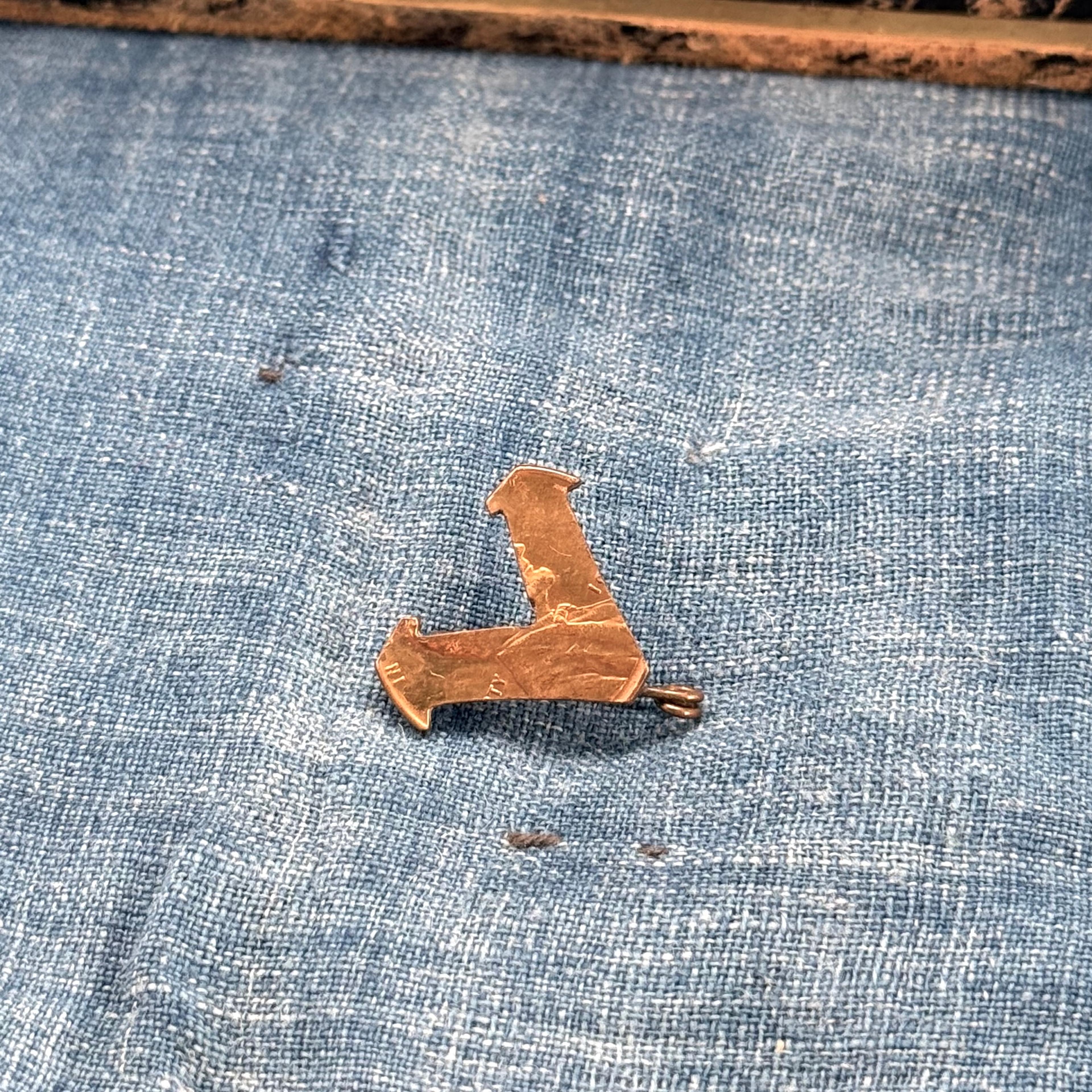 V for Victory Penny Pin