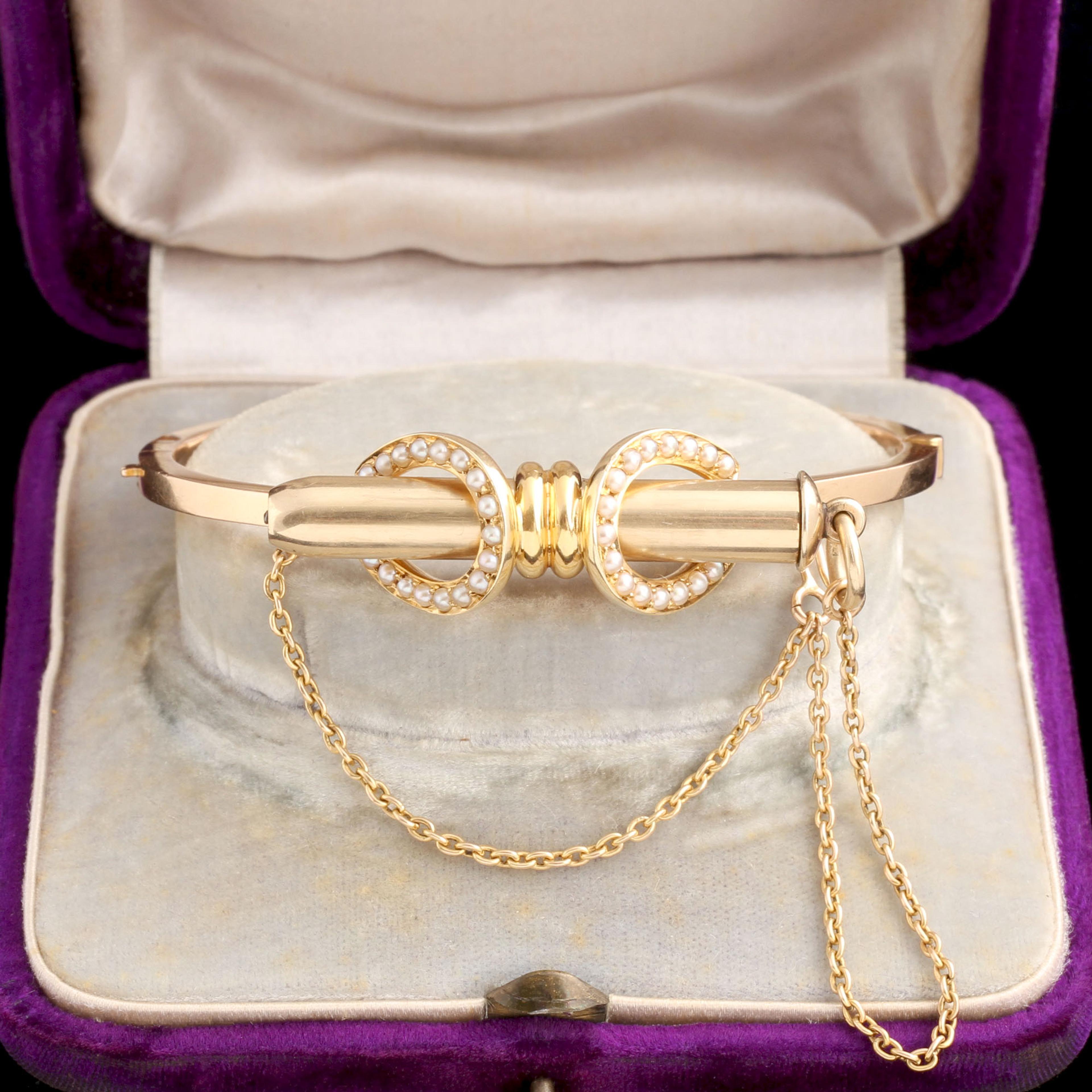 Victorian Double Horseshoe Pencil Bangle