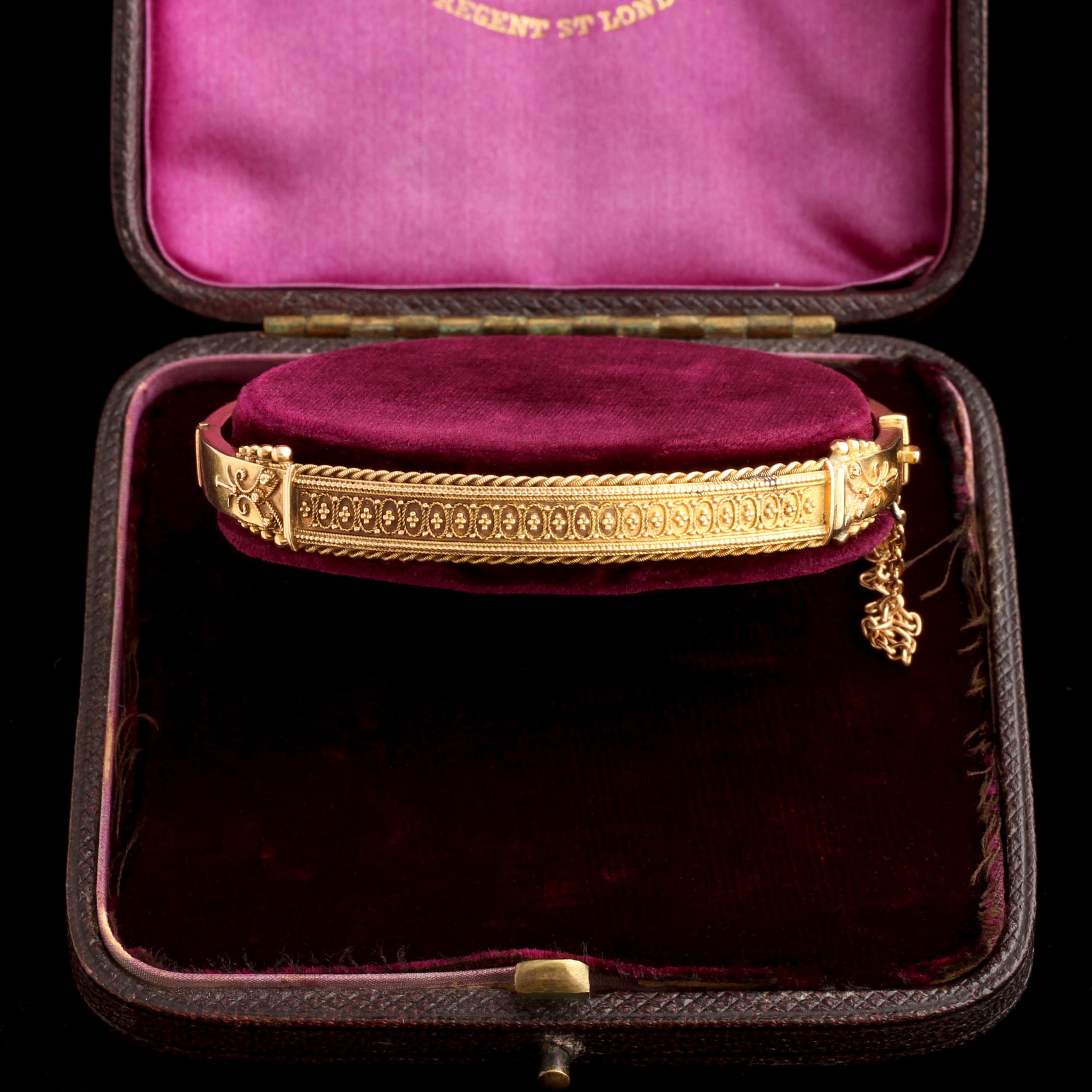 Victorian "Dinna Forget" Bangle
