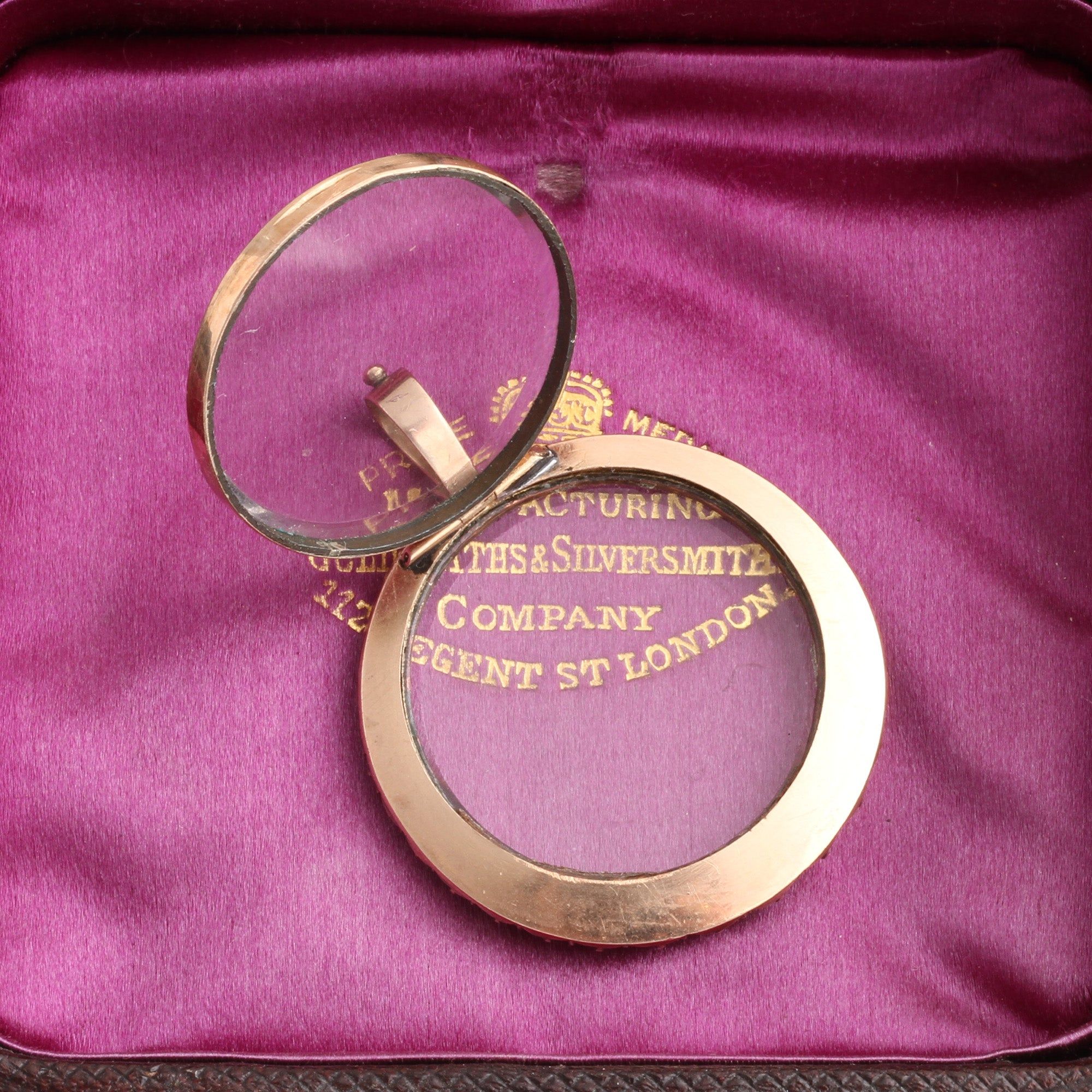 Georgian Graduated Pearl Locket