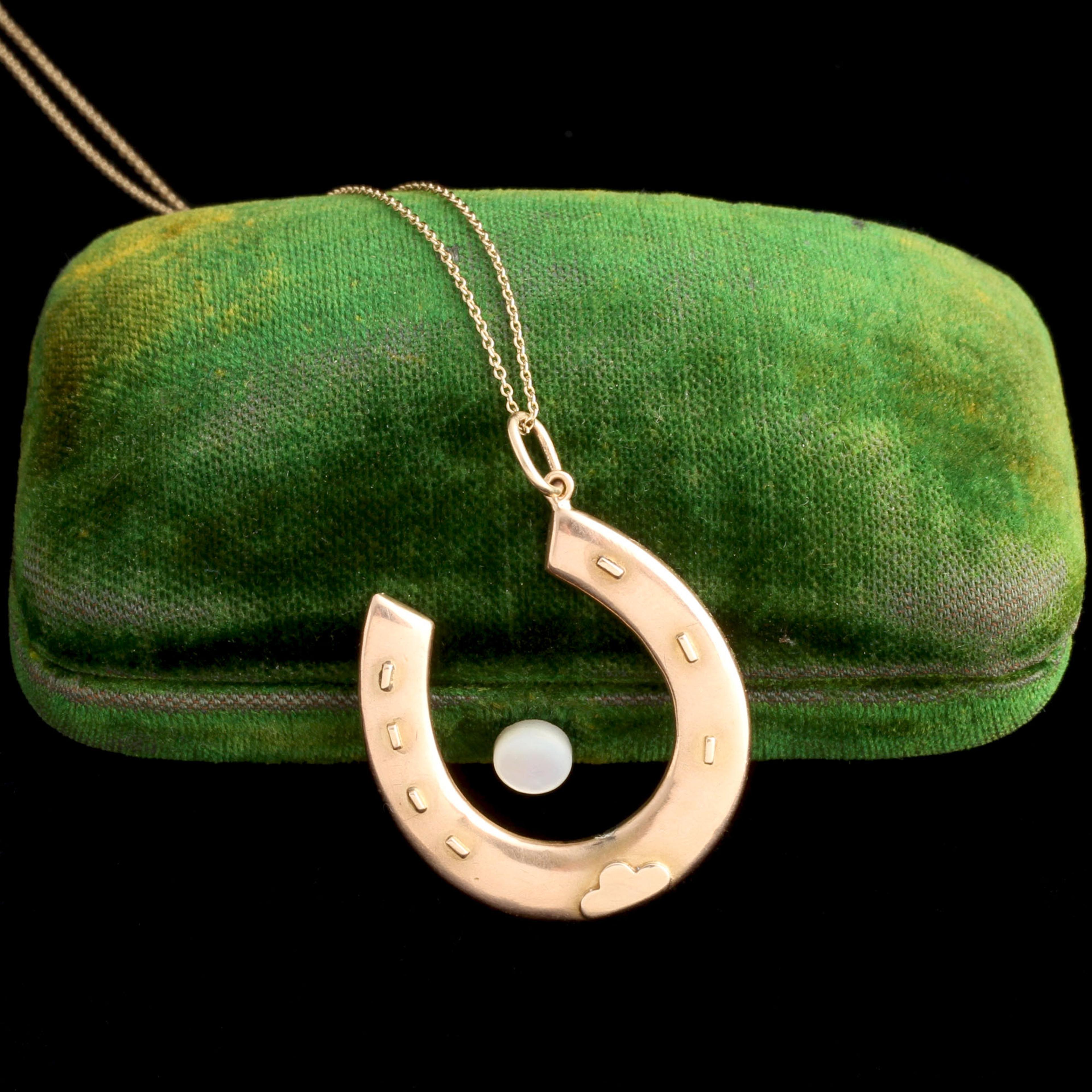 Late Victorian Rose Gold Horseshoe Necklace