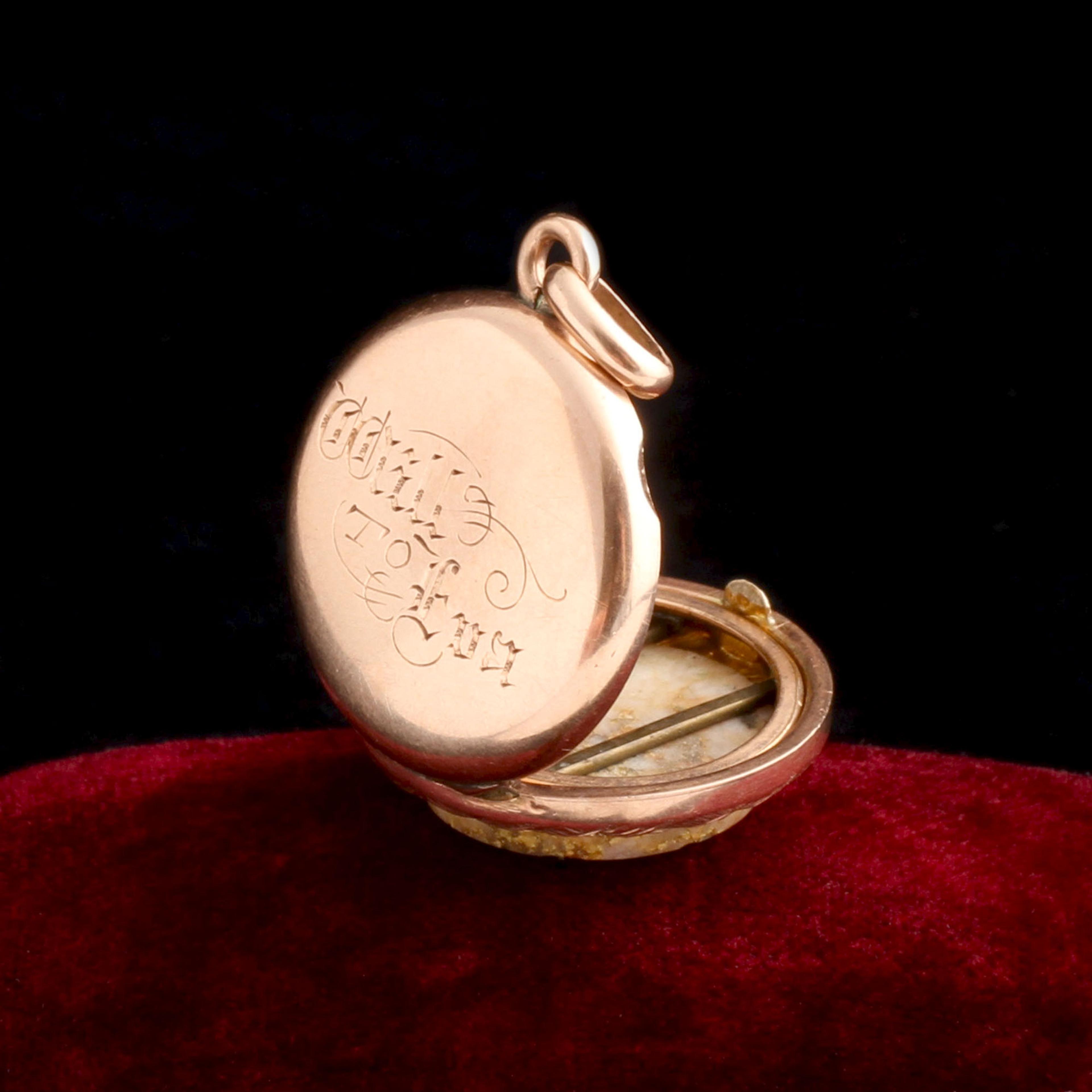 Late Victorian Gold in Quartz Locket