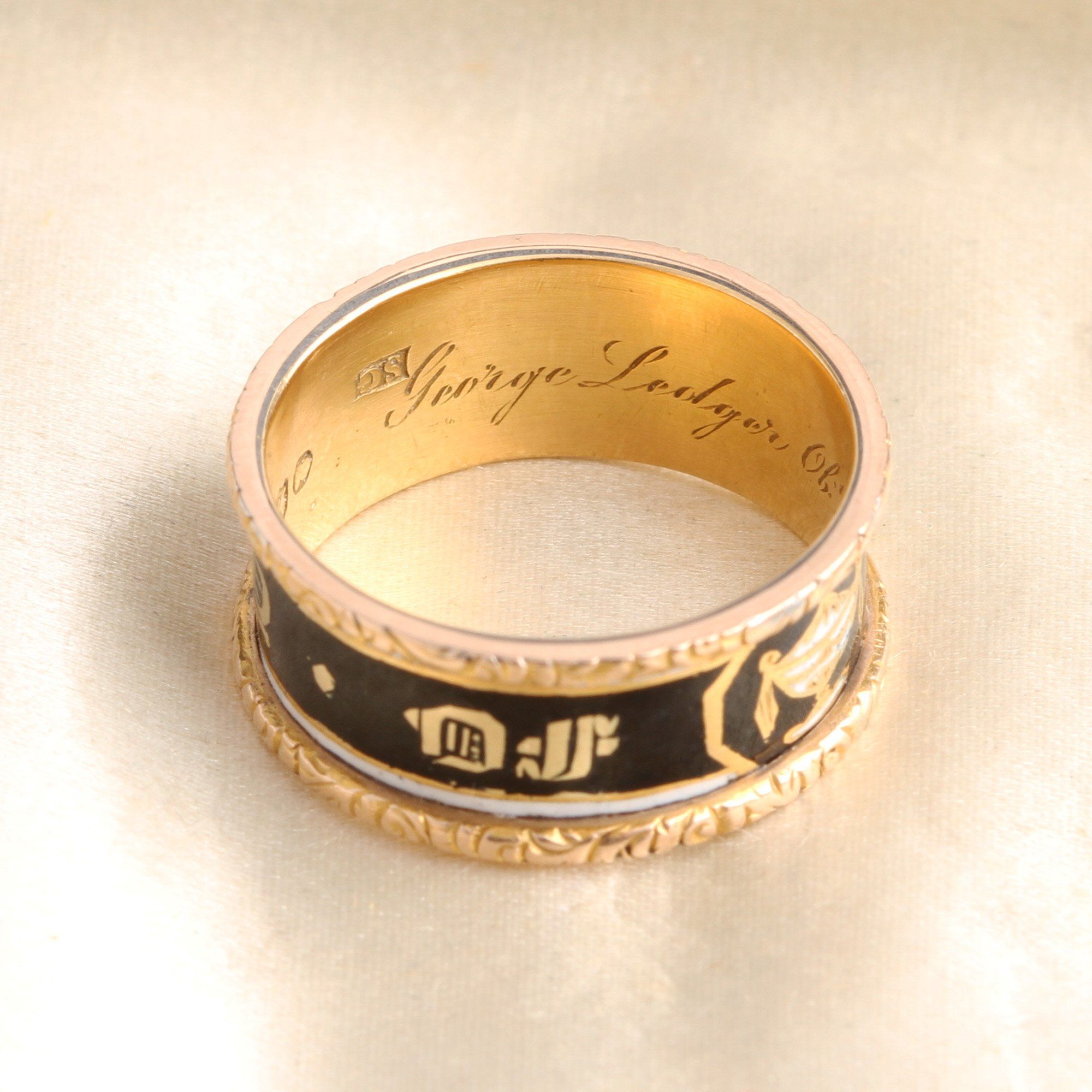 Mid Victorian Enamel Urn Mourning Ring