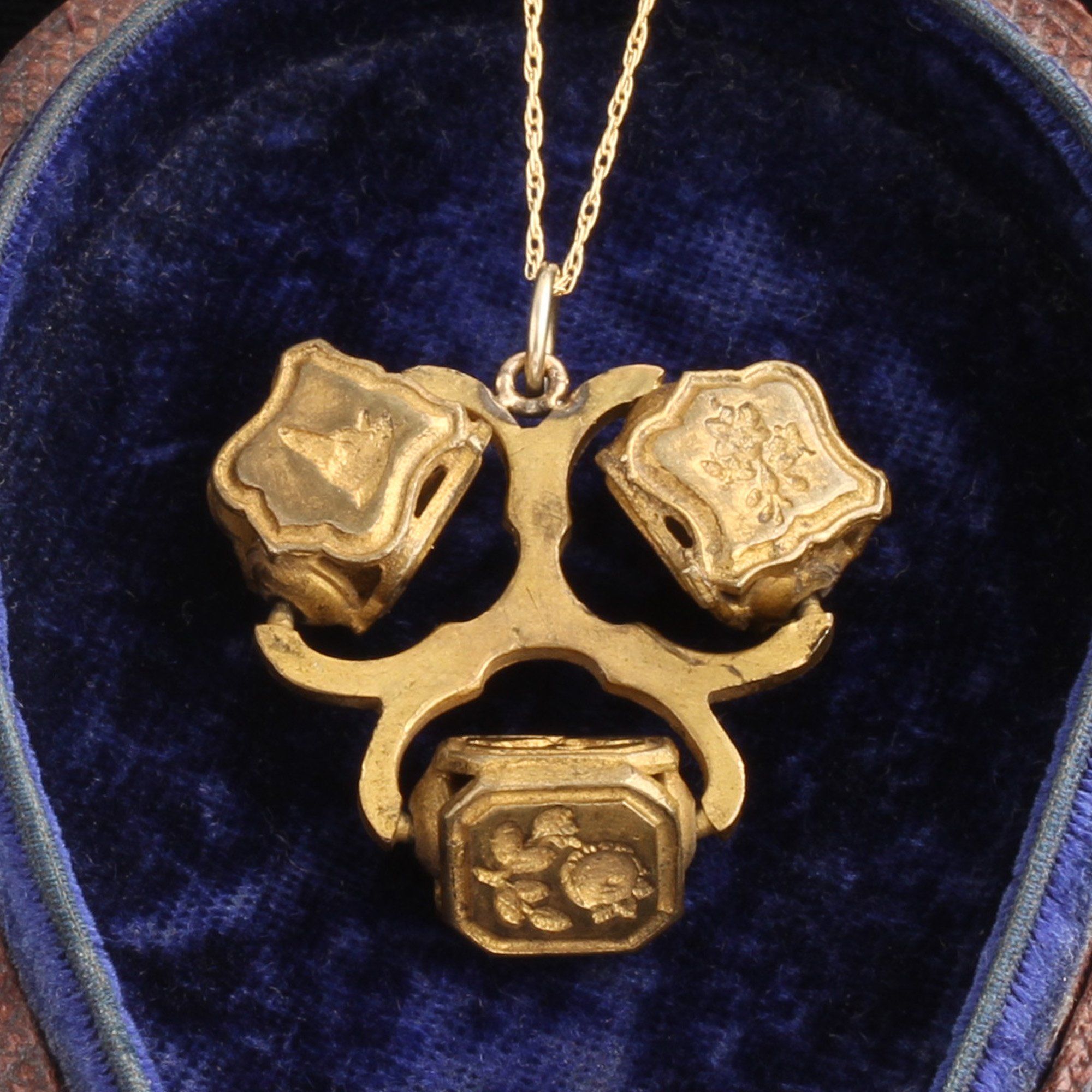Georgian Triple Swivel Seal Fob