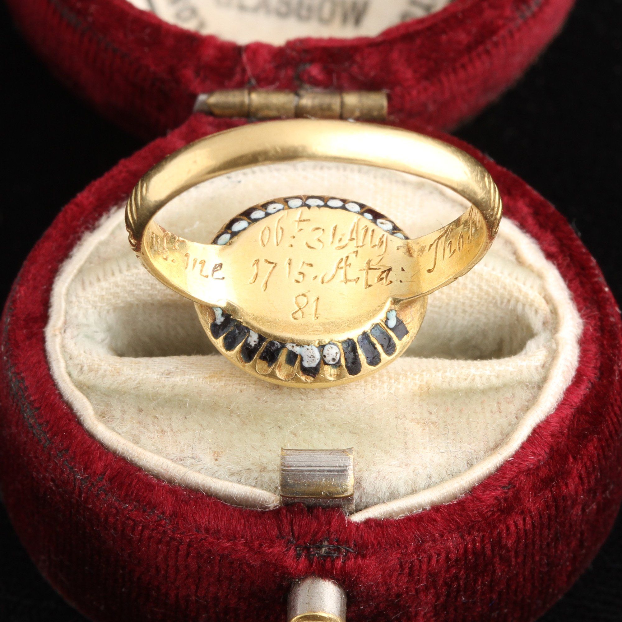 Stuart "Remember Me" Skull Ring