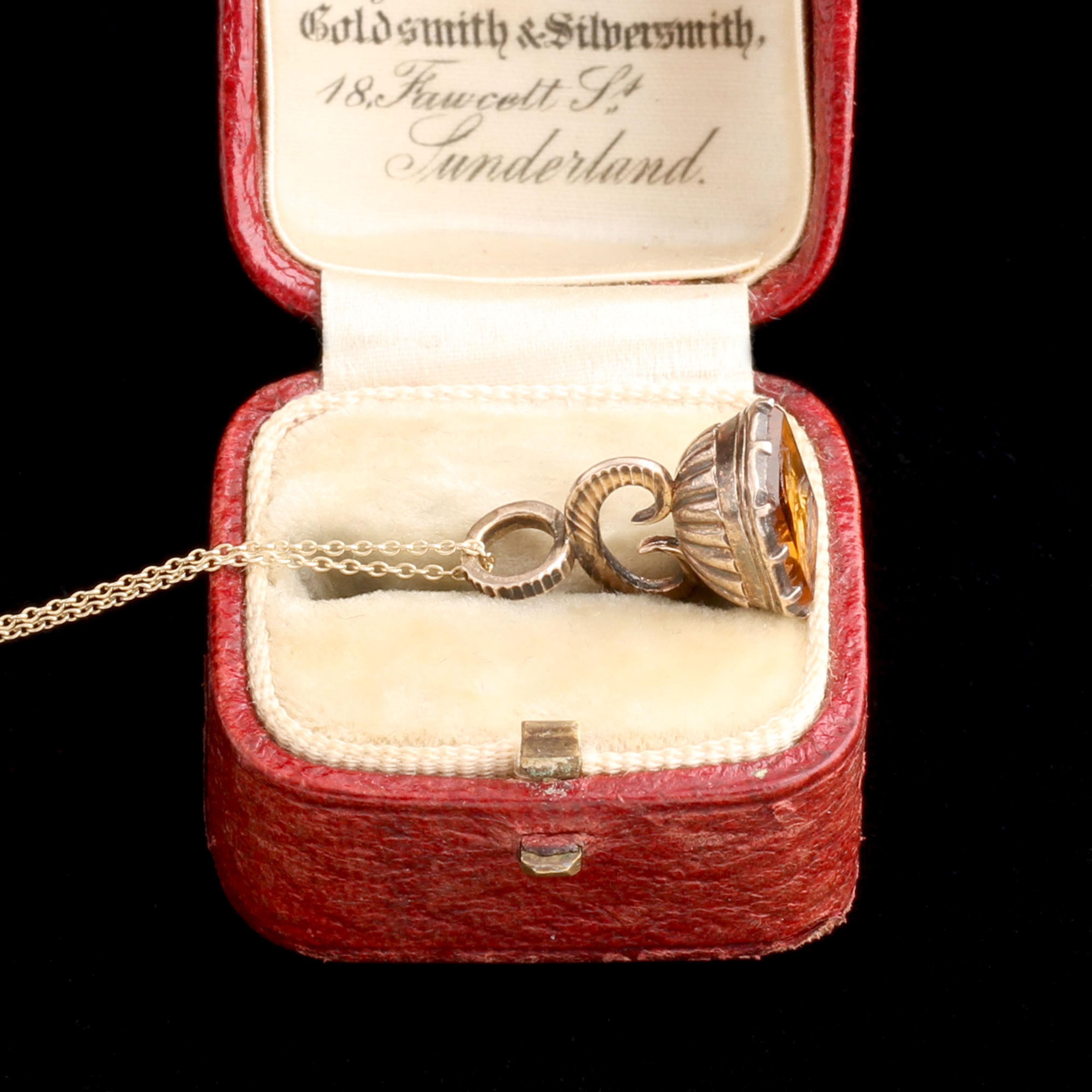 Georgian Tassie Lovebirds Wax Seal Necklace
