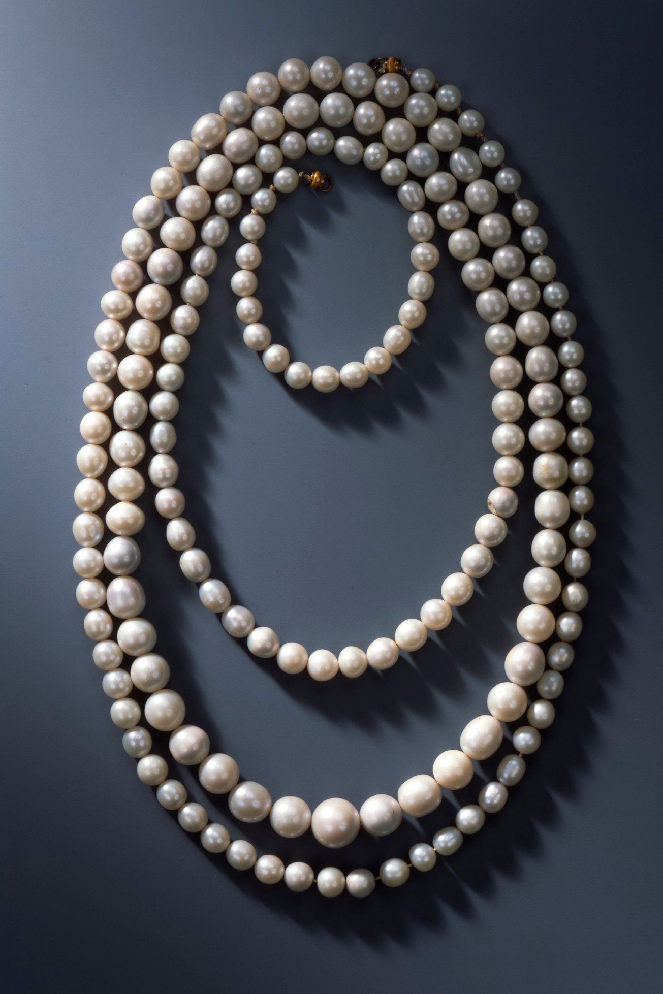 A chain of 177 Saxon pearls from the 18th century. They were stolen from Dresden’s Green Vault in 2019. Six men were charged in the theft, but the jewelry is still missing.
