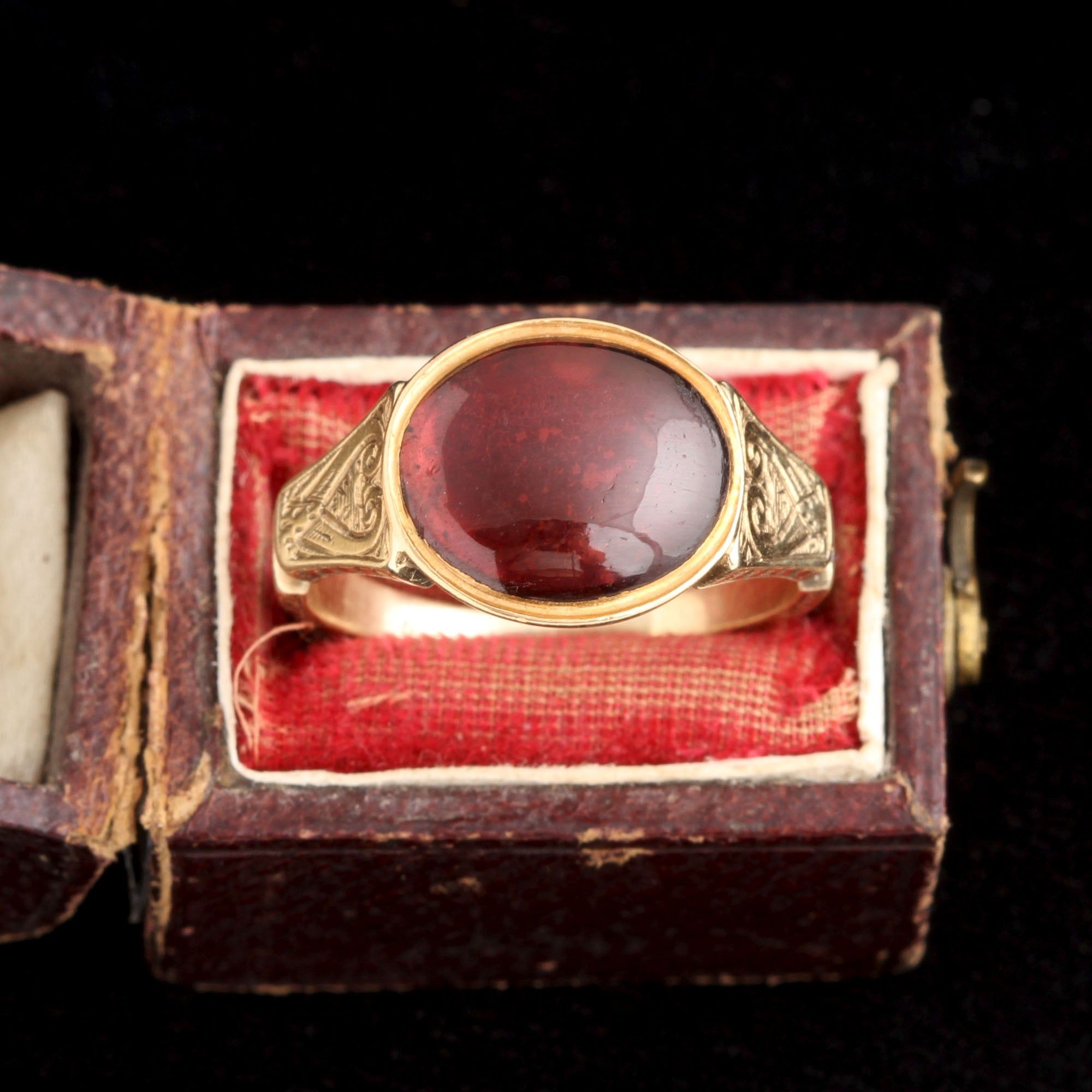 Early Victorian "AF to RM" Garnet Cabochon Ring