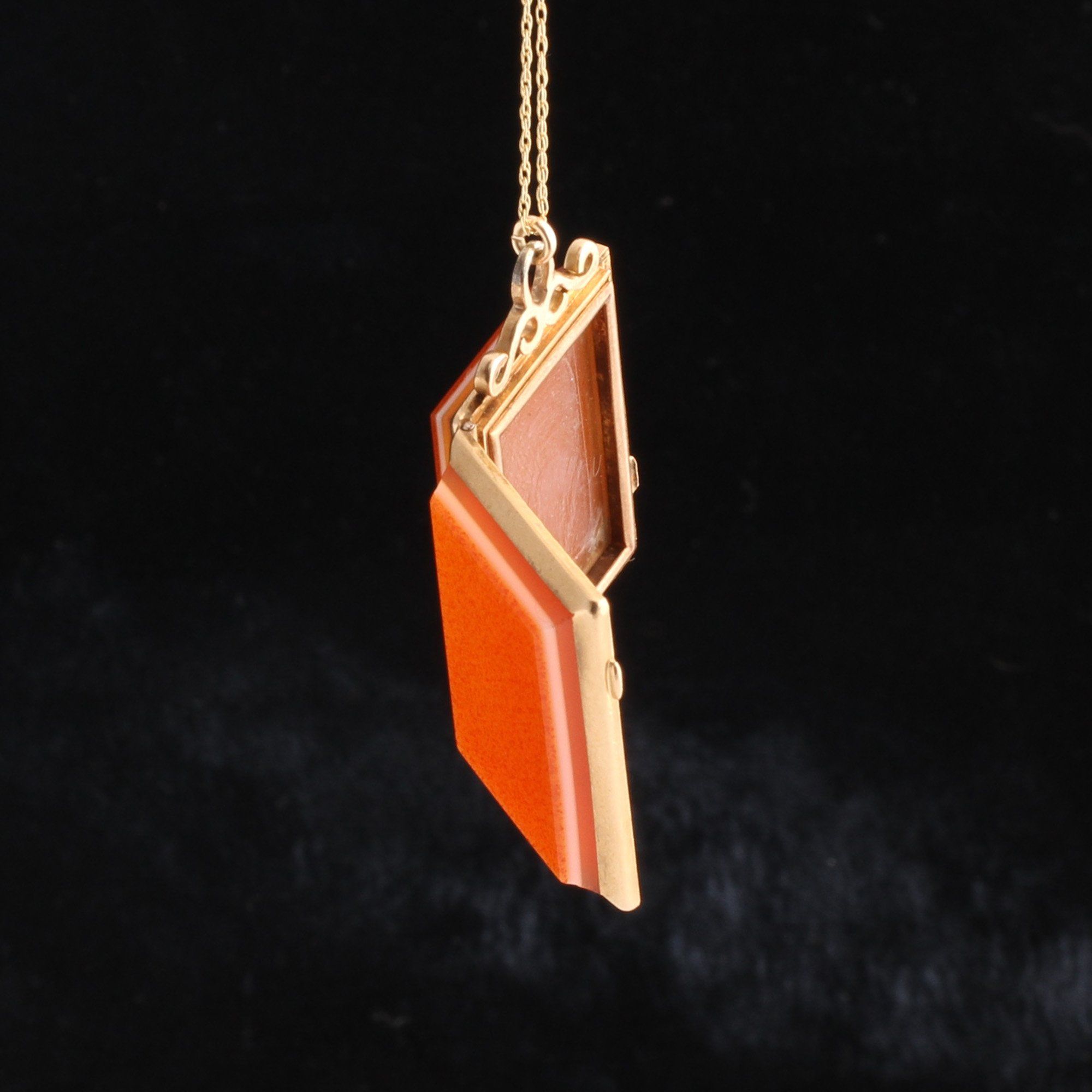 Victorian Brulée Sardonyx Locket