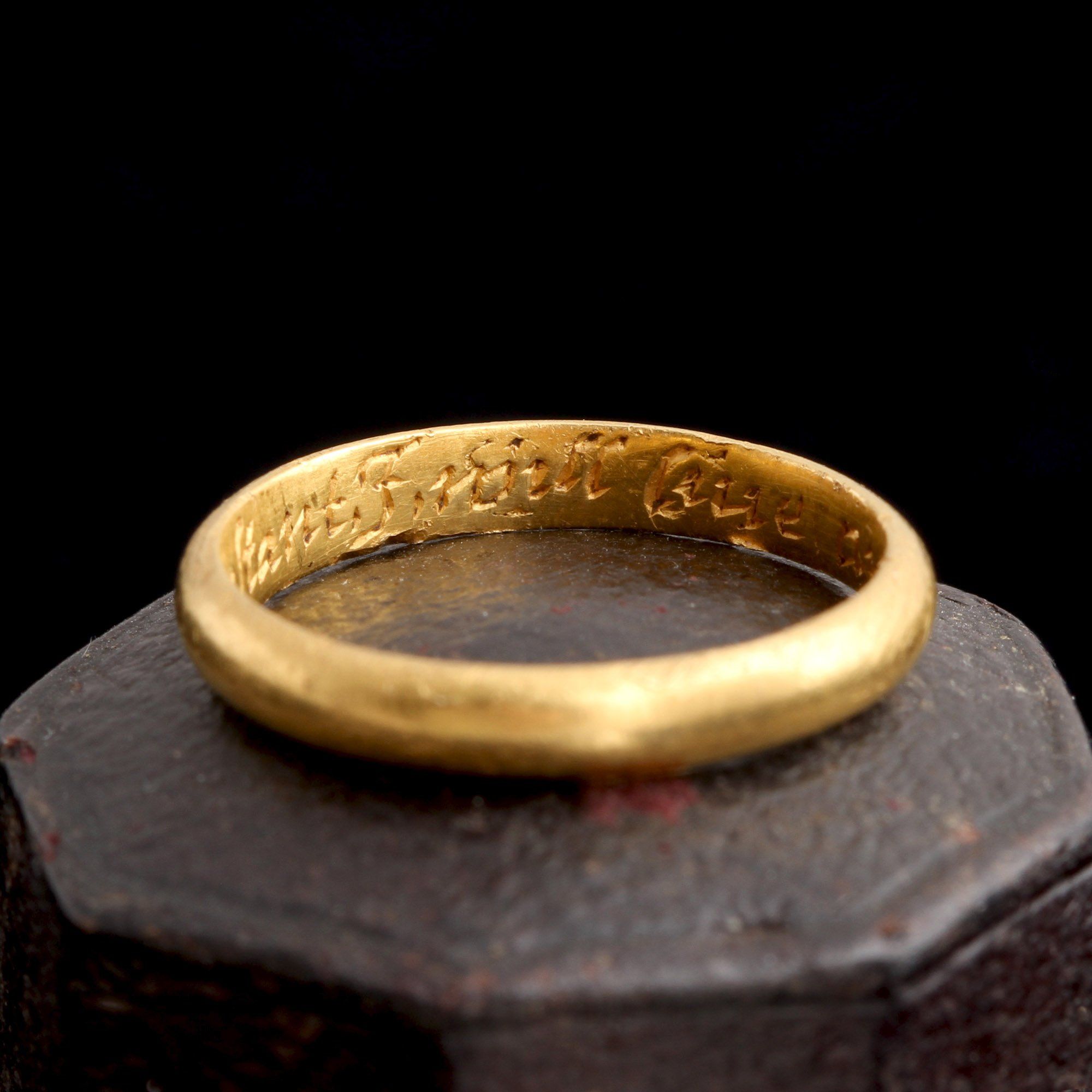 Early 18th Century "Constant I Will Live and Dye" Gold Posy Ring