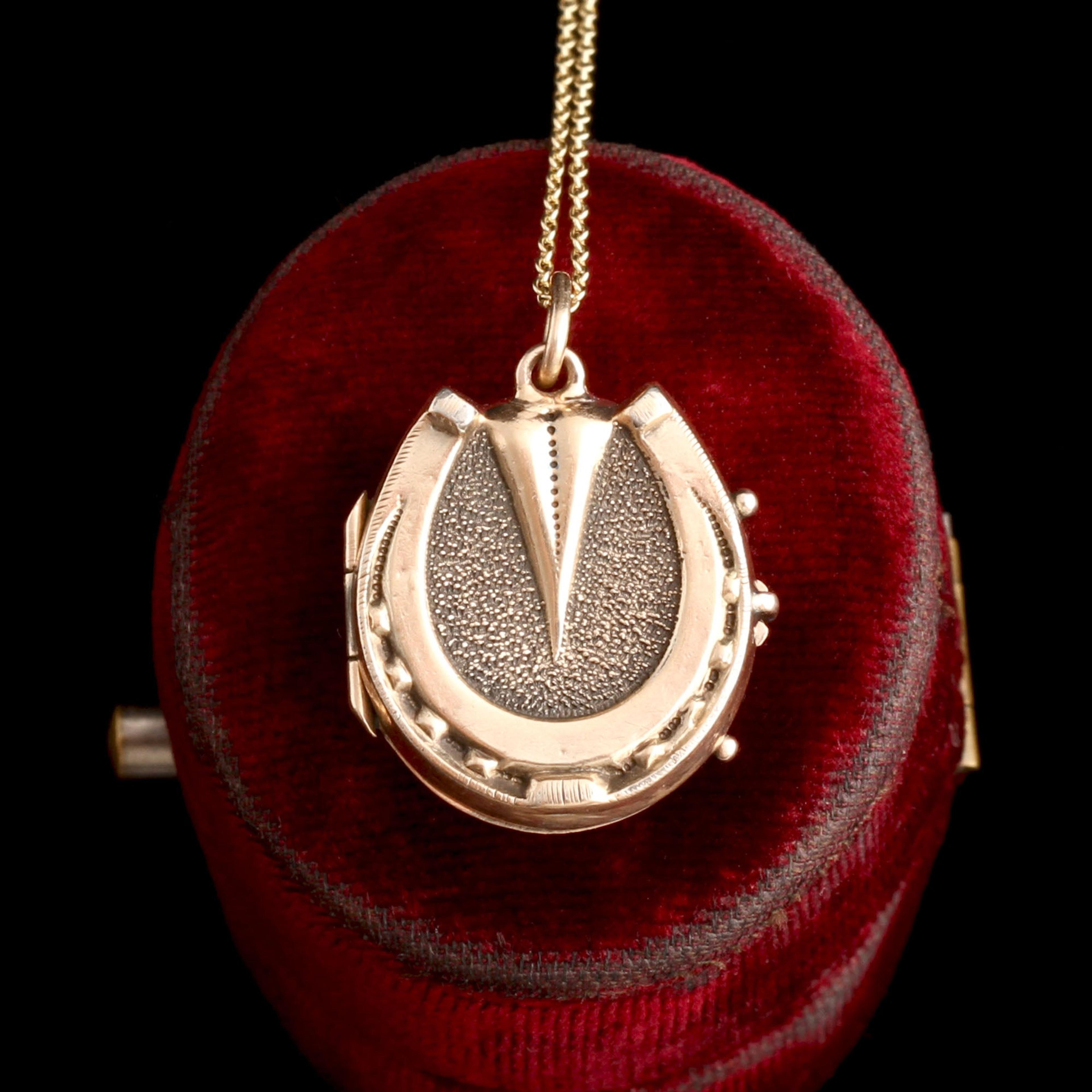 Victorian Gold Horseshoe Locket