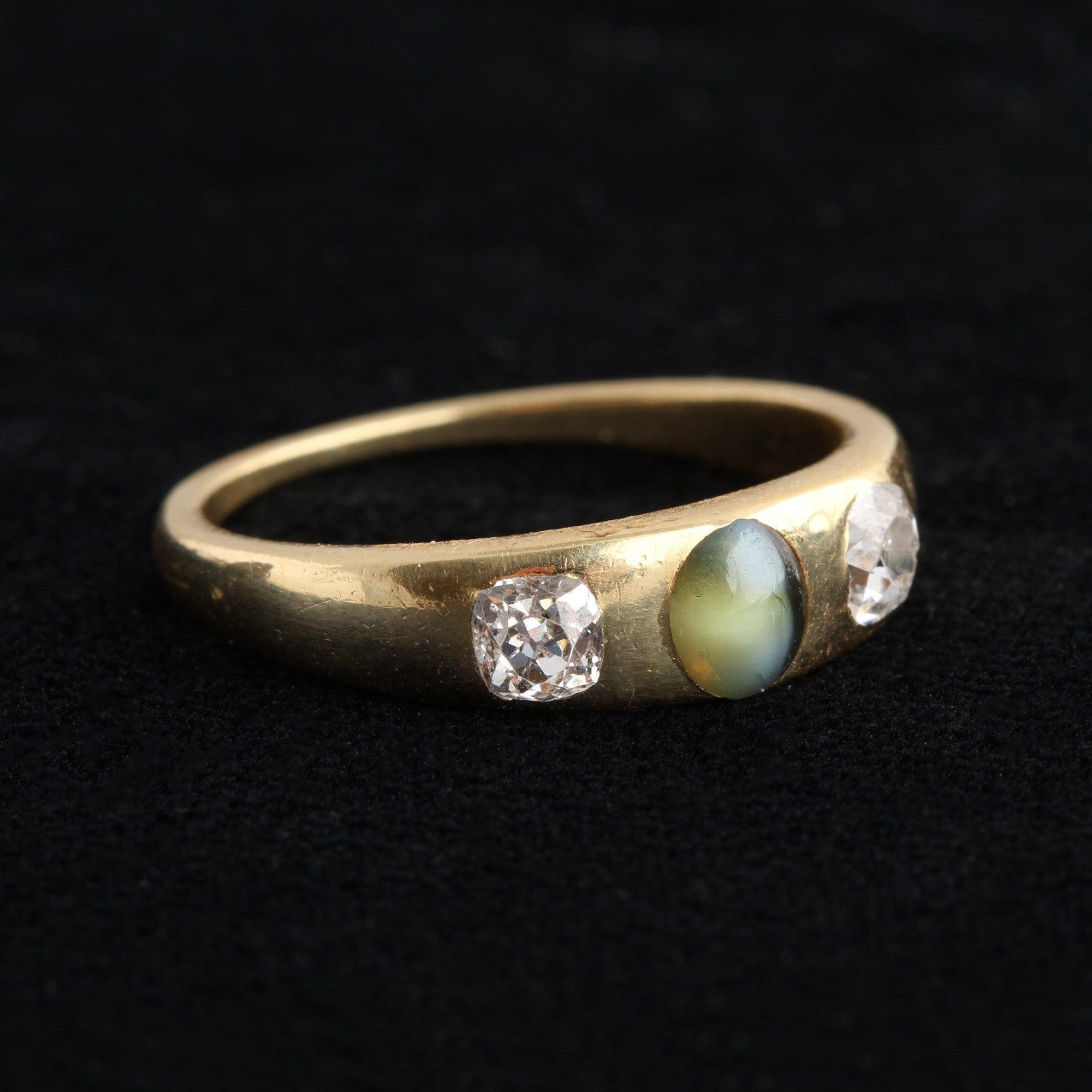 Victorian Cat's Eye Chrysoberyl & Diamond 3 Stone Ring