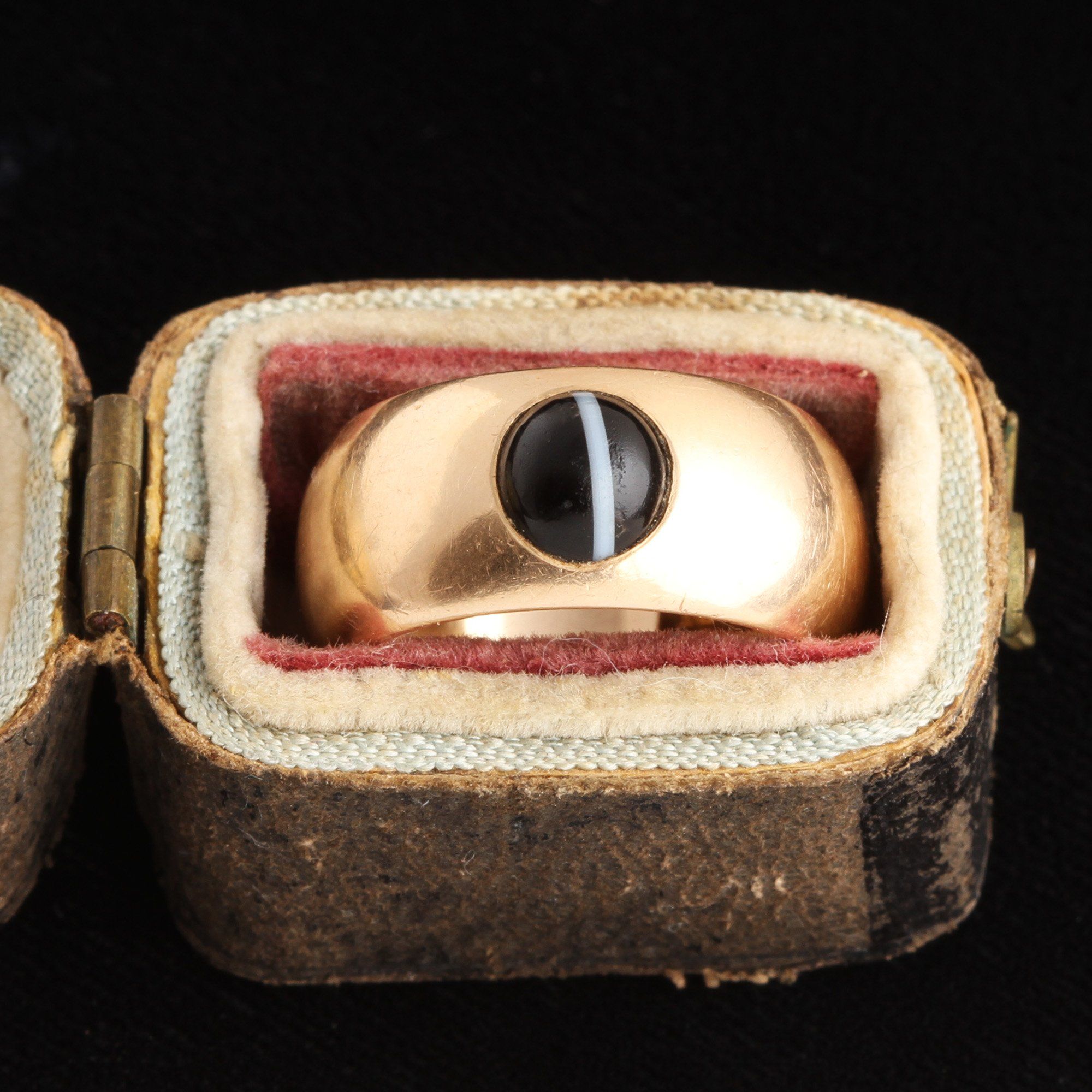 Victorian Banded Agate Ring