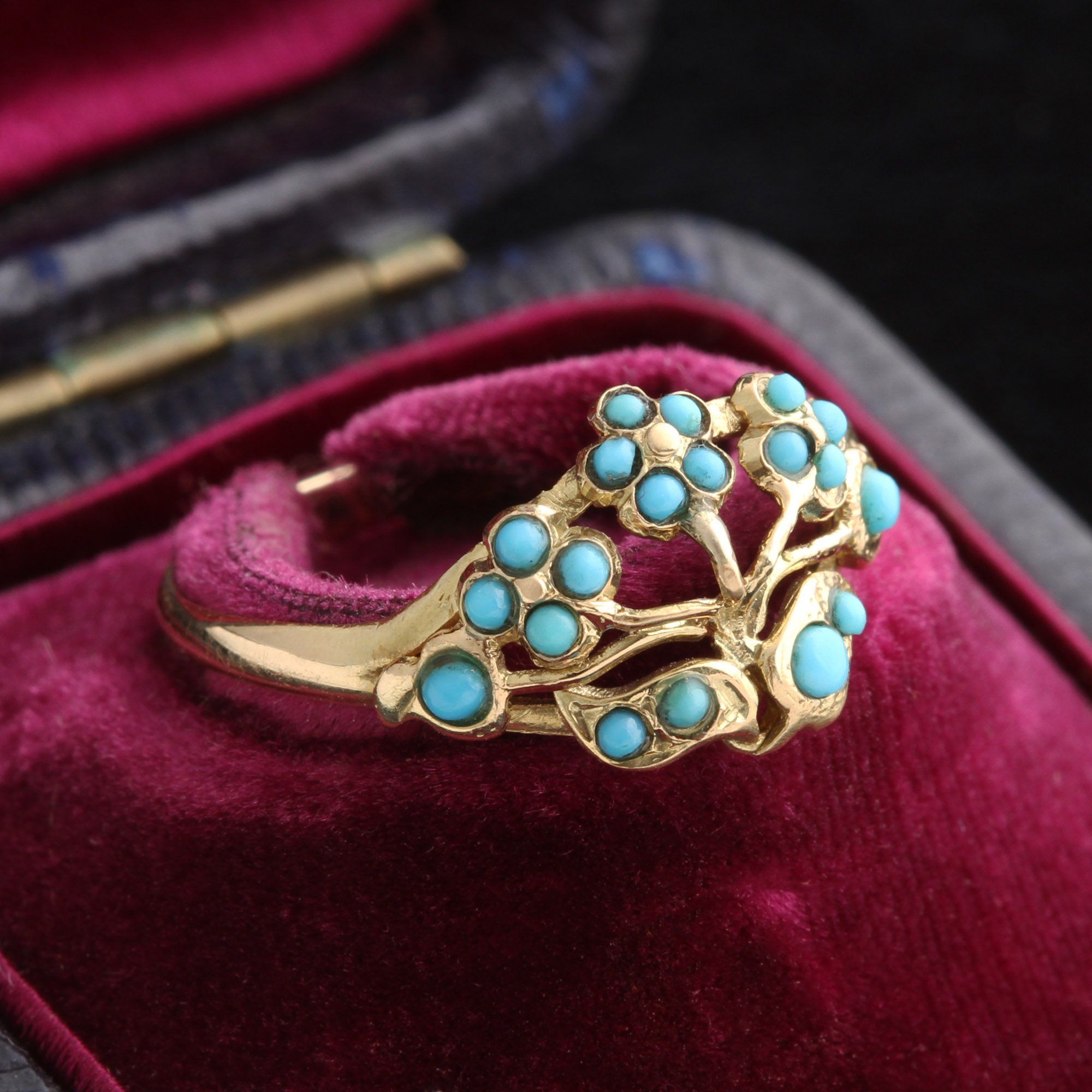 Victorian Turquoise Spray of Flowers Ring