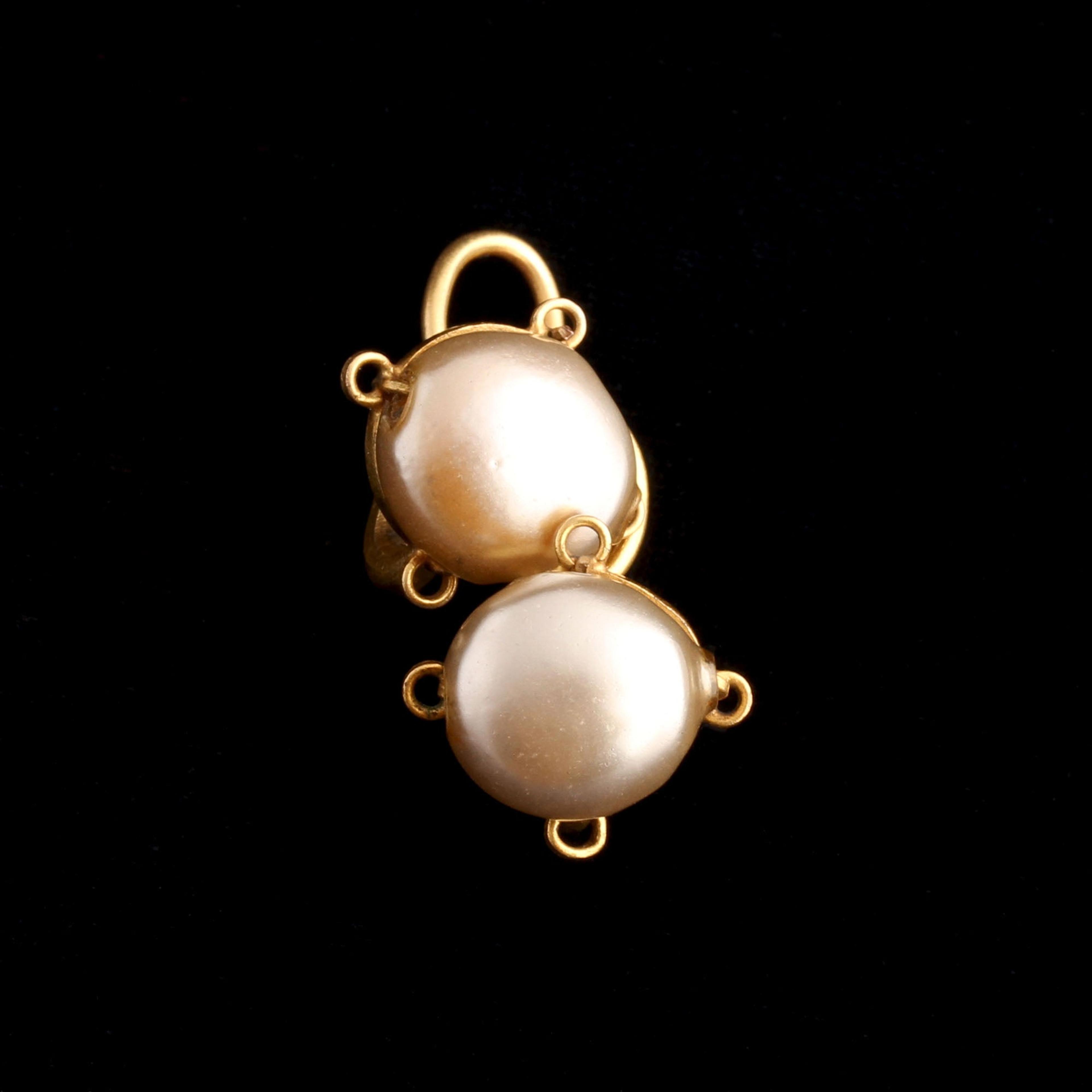 Queen Anne Blown Glass Pearl Earrings