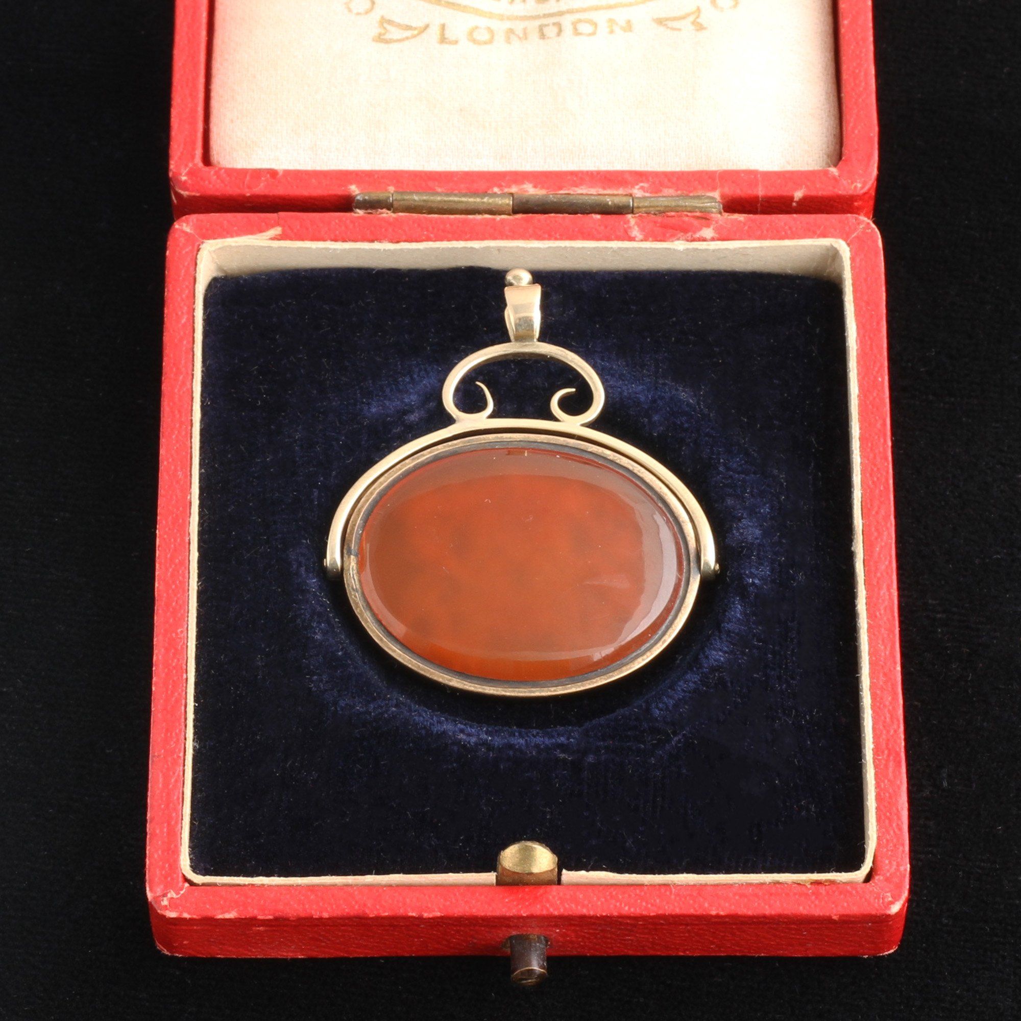 Georgian Carnelian Coat of Arms Swivel Fob