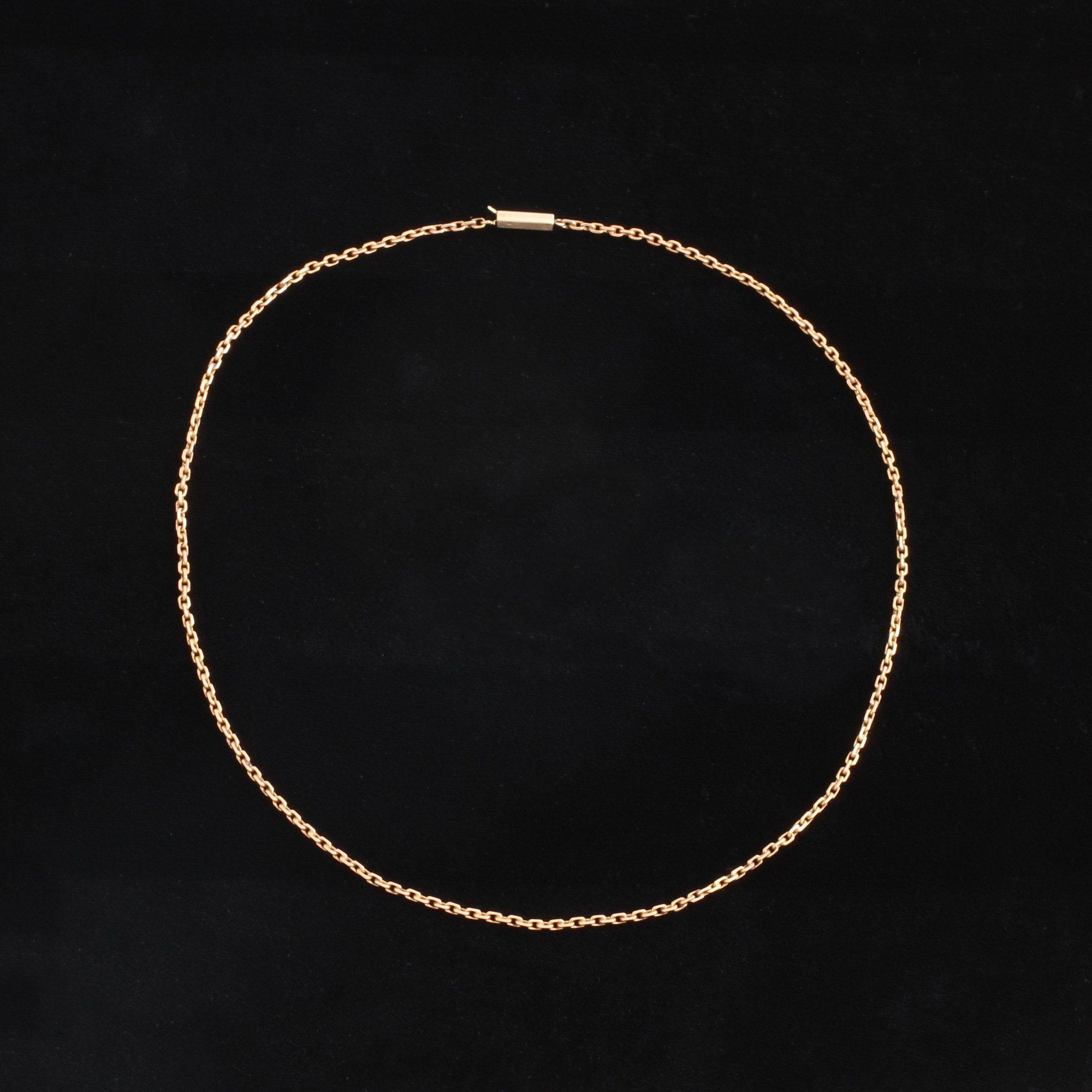 Victorian 17" Square Cable Chain