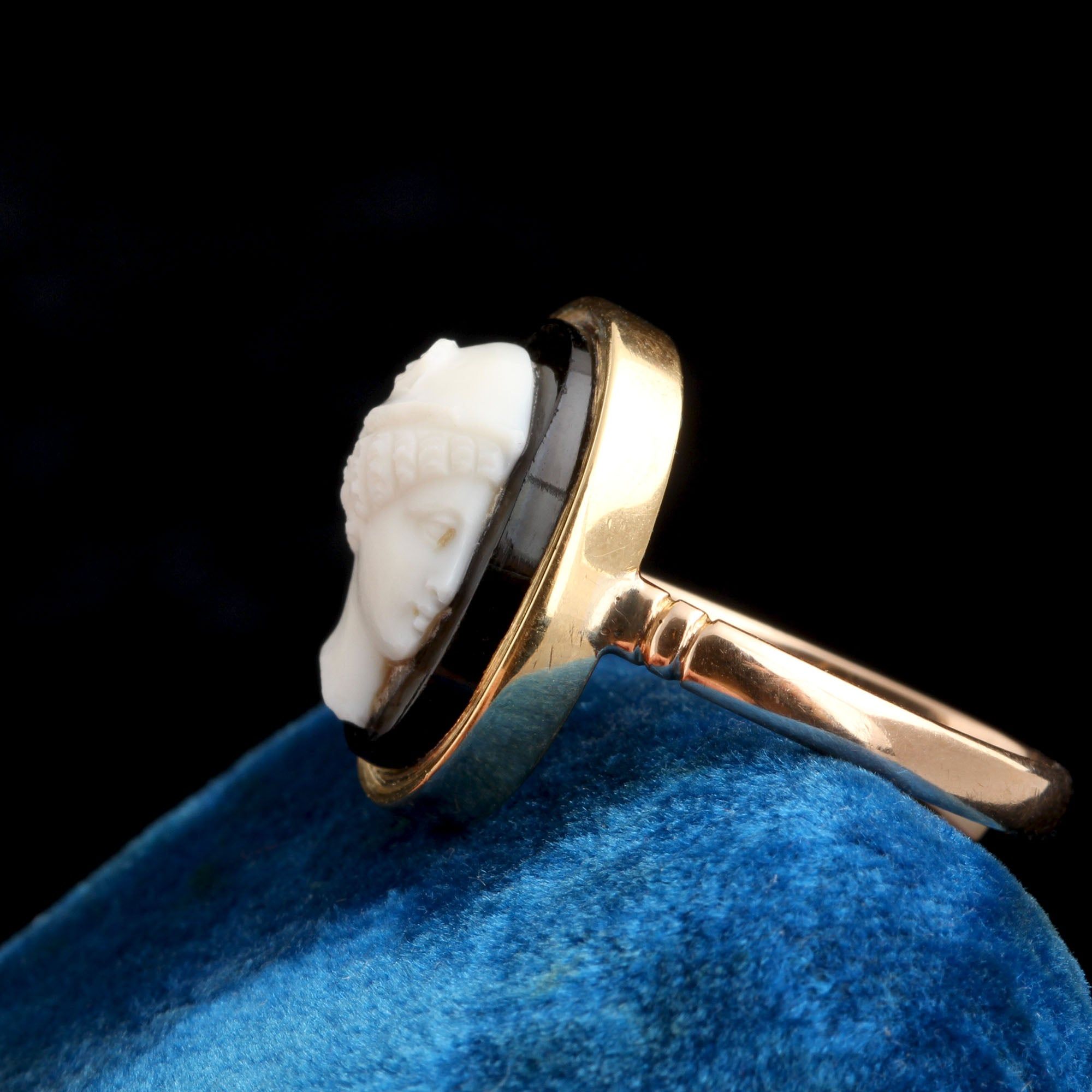 Victorian Hermes Cameo Ring