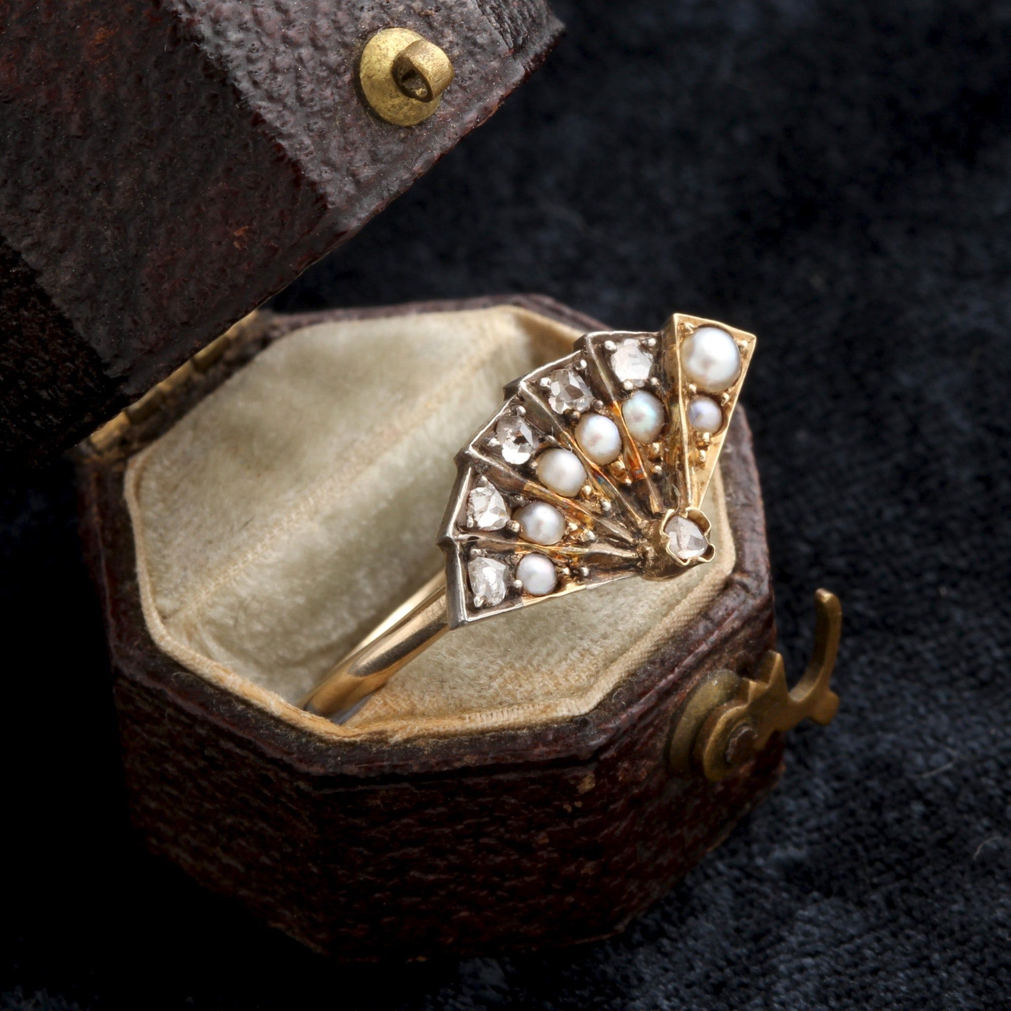 Victorian Diamond & Pearl Fan Ring