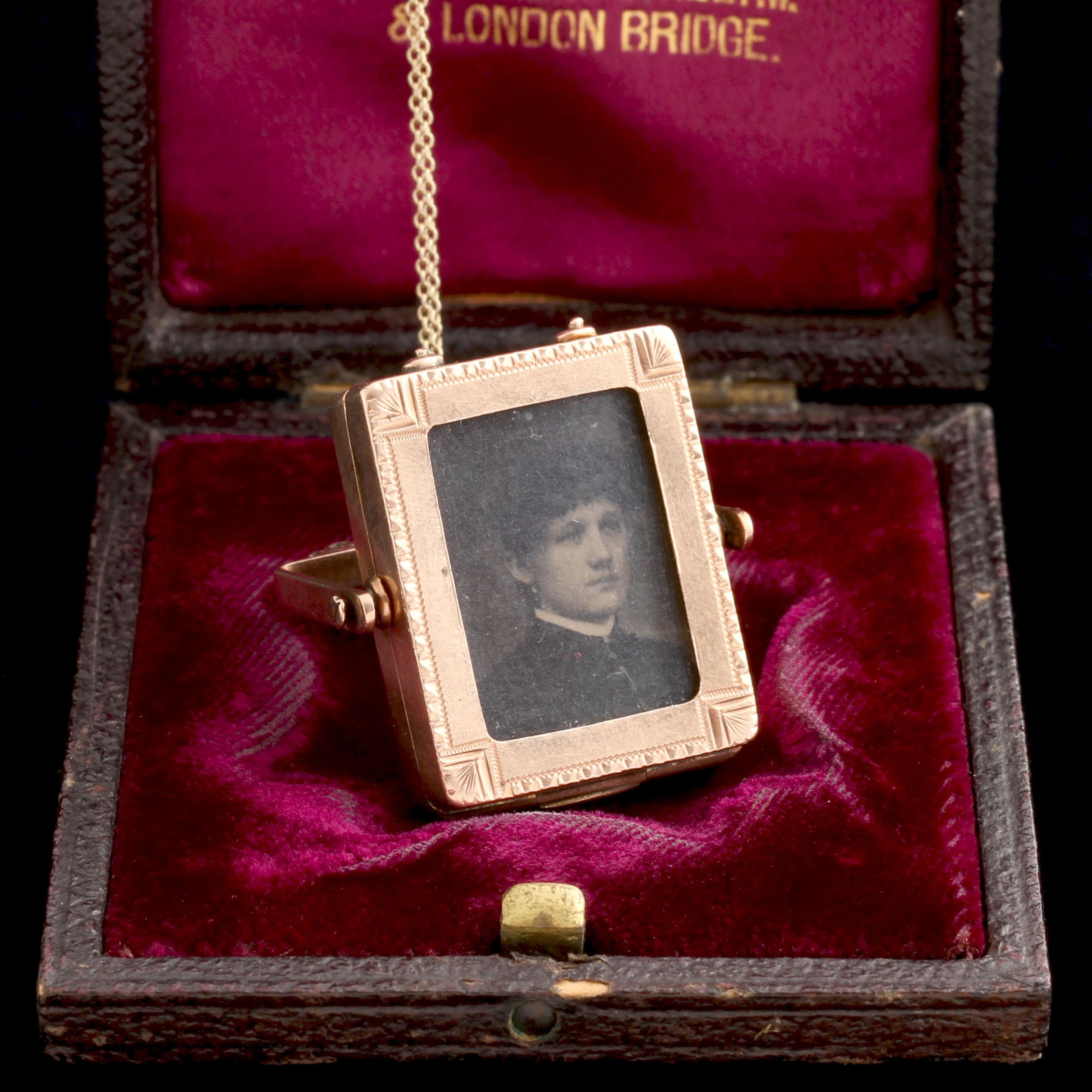 Victorian Double Sided Swivel Locket
