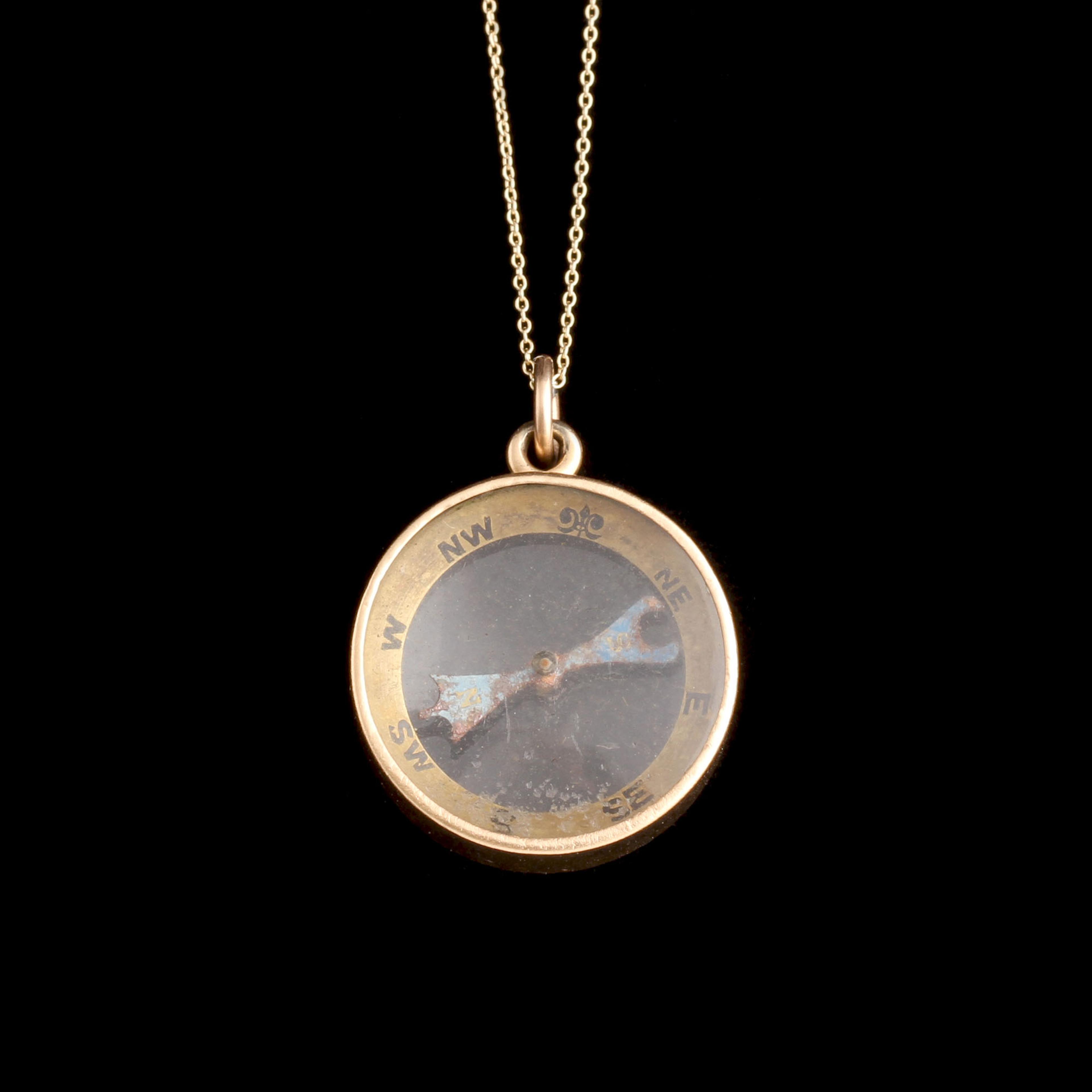 Late Victorian 15k Gold Compass Necklace