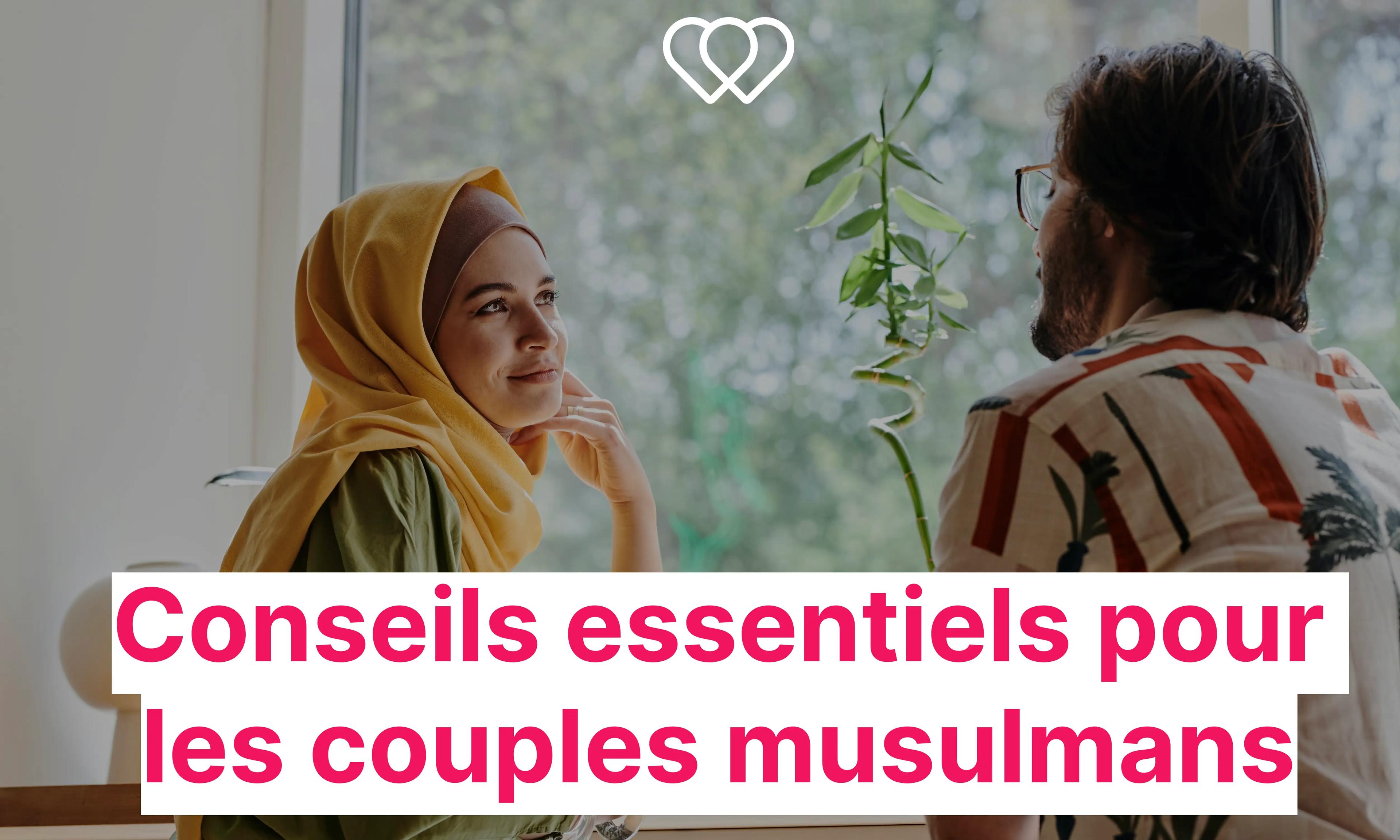 Couple musulman dans un restaurant