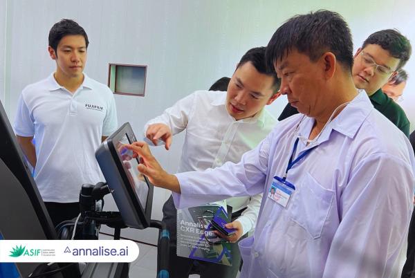 ASIF Foundation gives AI in-built X-ray radiography machine to Thanh An commune