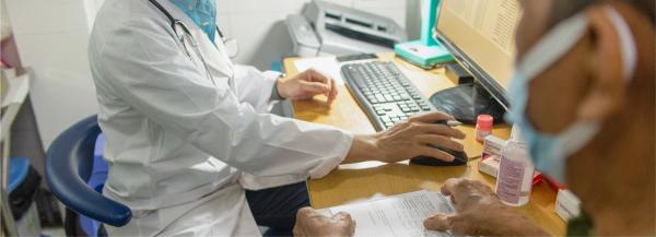 Phòng khám cho người nghèo ở Sài Gòn