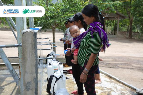 Cải thiện sức khỏe rõ rệt cho đồng bào nhờ giếng mới
