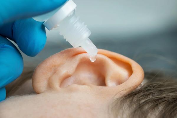 Earwax Removal and Ear Care: Managing Blocked Ears and Ear Infections With Platinum Online Pharmacy