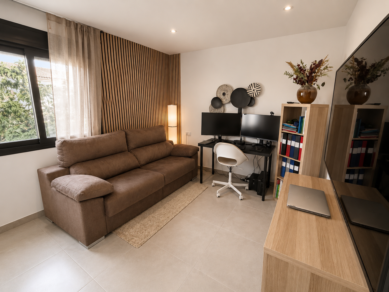 Moderne villa met privézwembad en sfeervol dakterras — foto 12