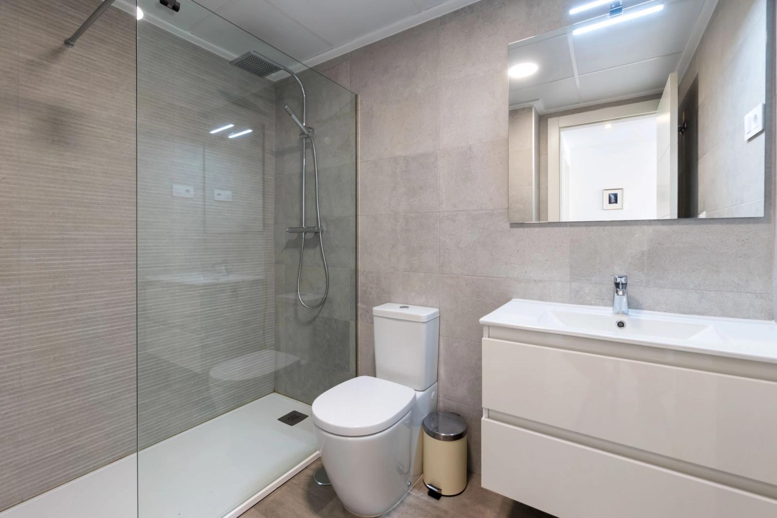 Stijlvol penthouse met riant privésolarium — foto 11