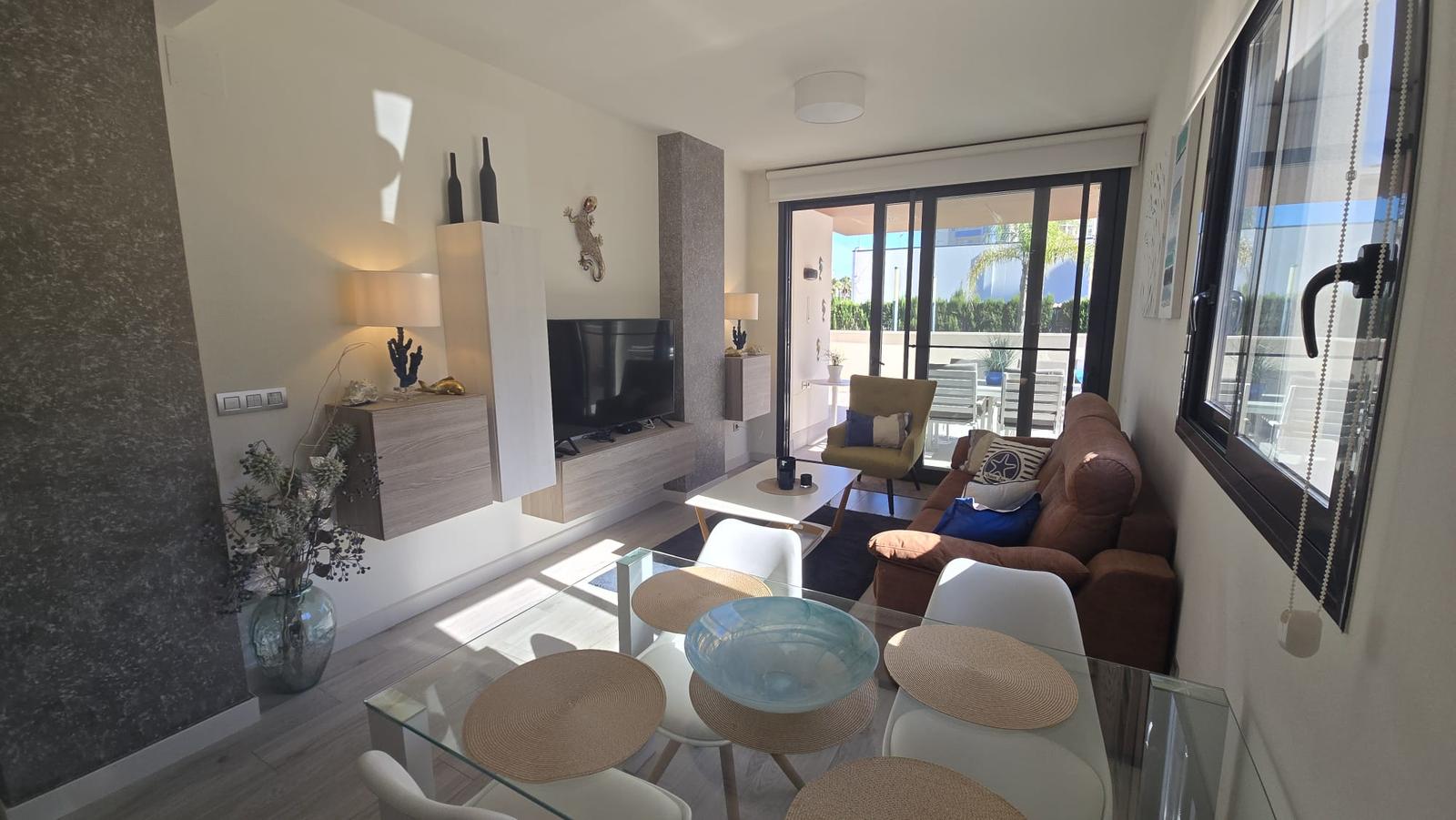 Modern hoekappartement met royaal privéterras van 52 m² — foto 8