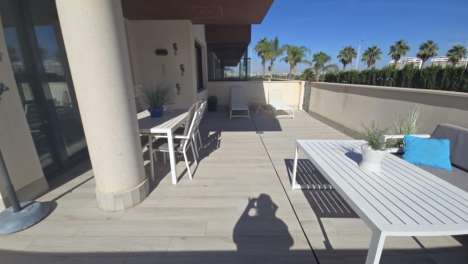 Modern hoekappartement met royaal privéterras van 52 m² — foto 19