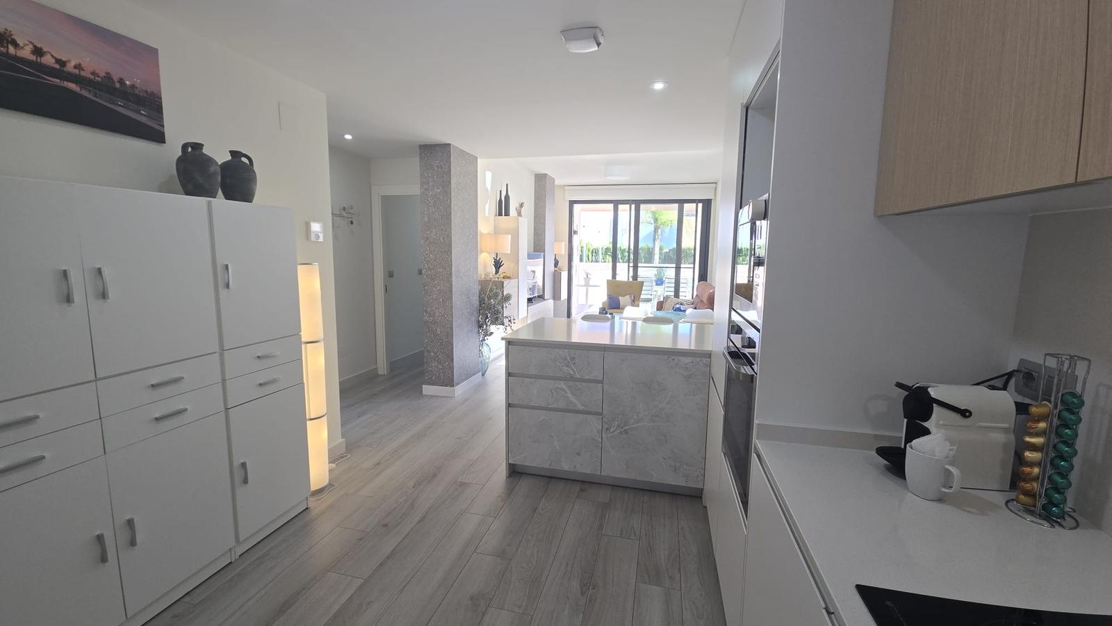 Modern hoekappartement met royaal privéterras van 52 m² — foto 4