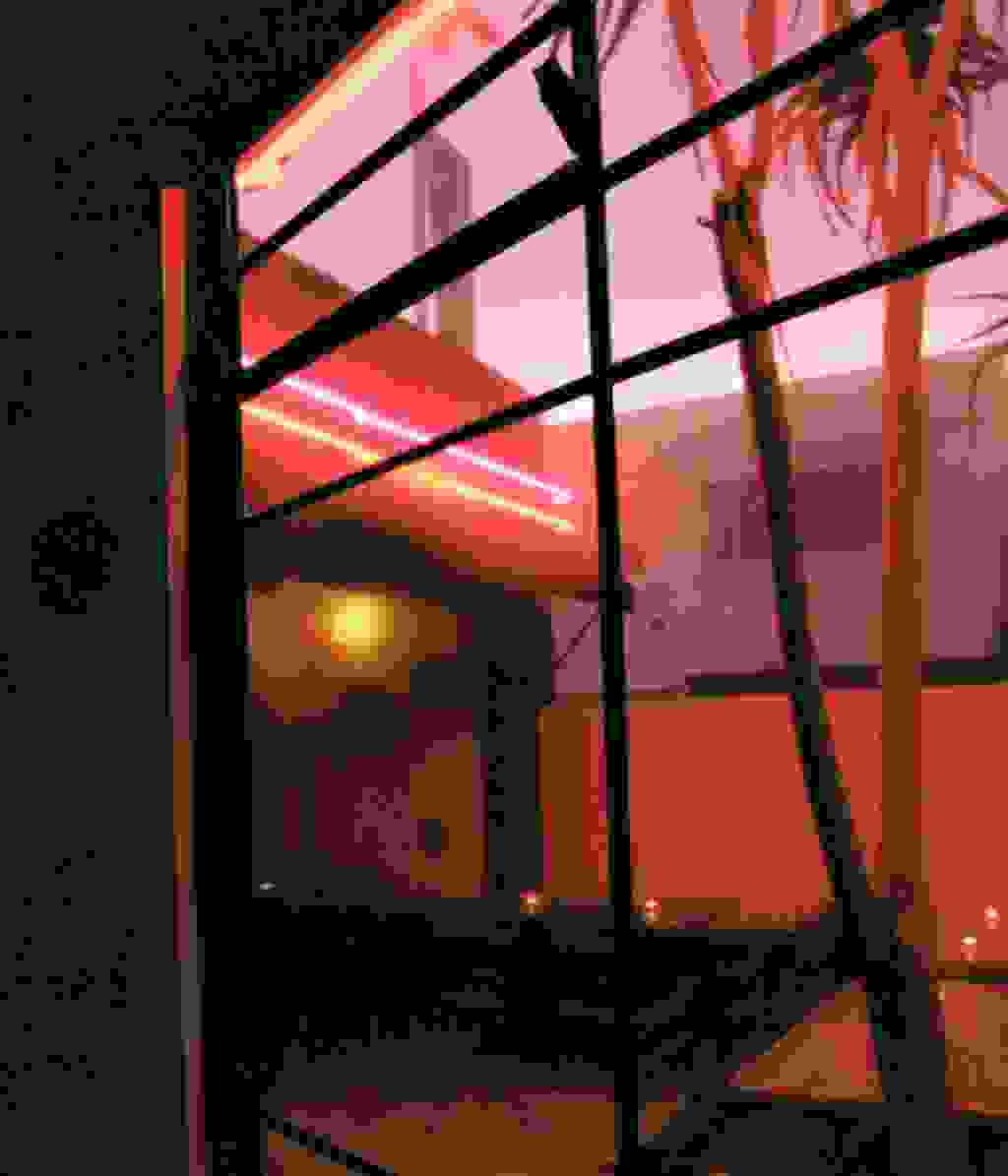Café Tondo exterior terrace night photography