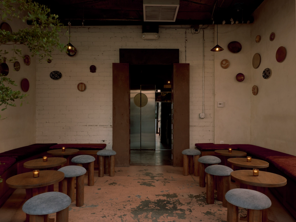 Café Tondo interior dining area photography