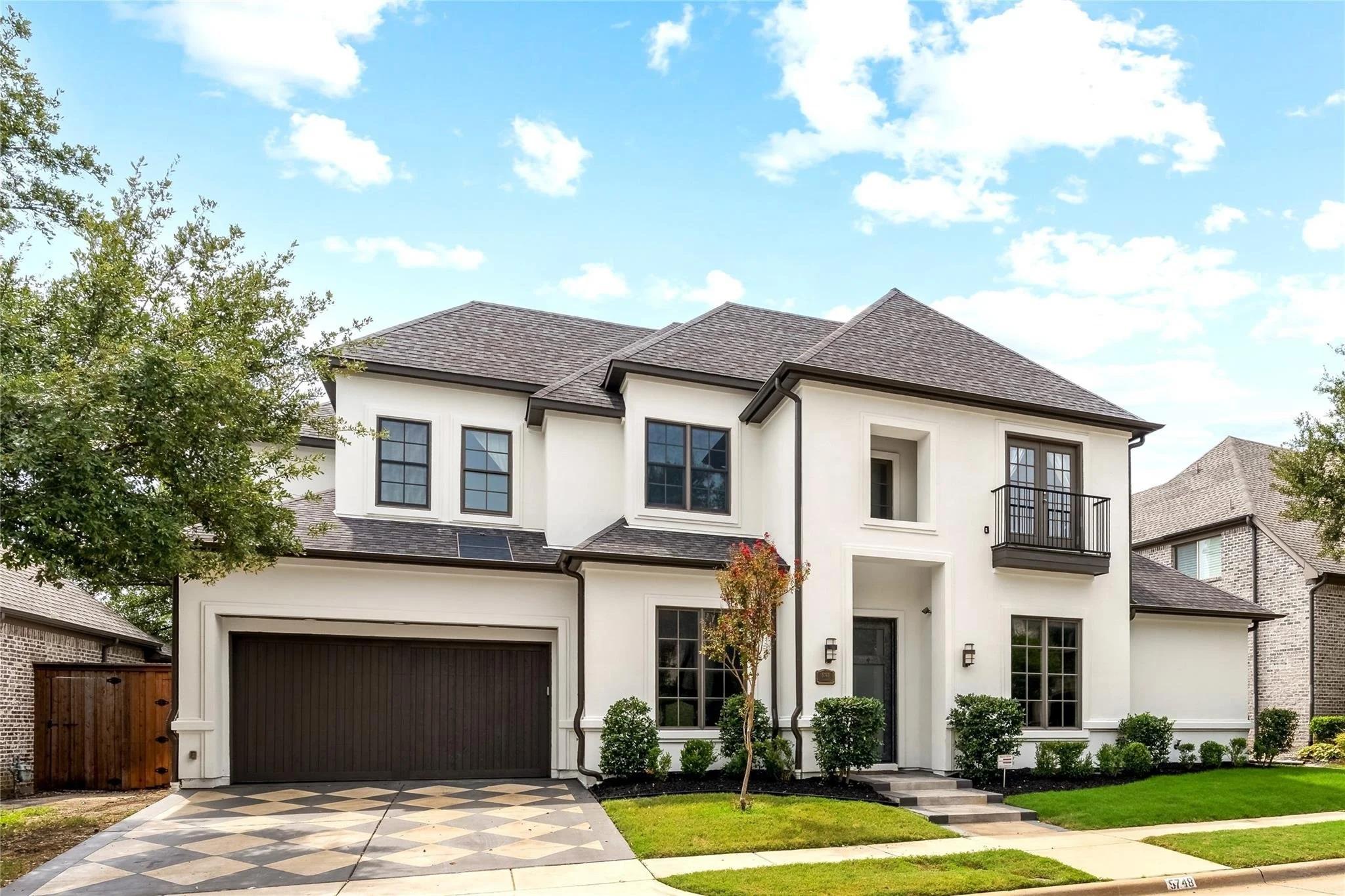 High-End ($750K–$1.5M): Stable to +2%