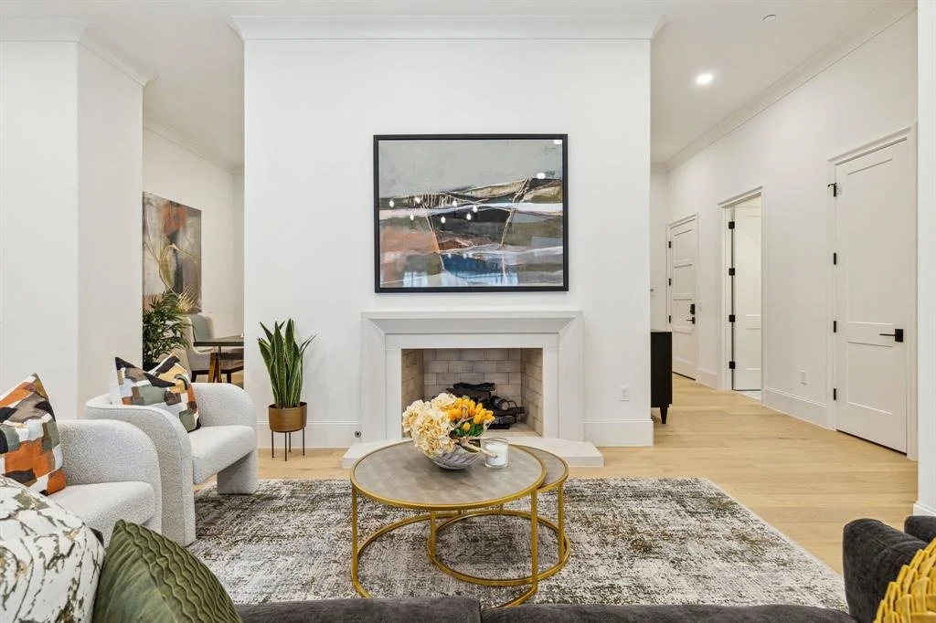 Interior — Plano luxury home staging