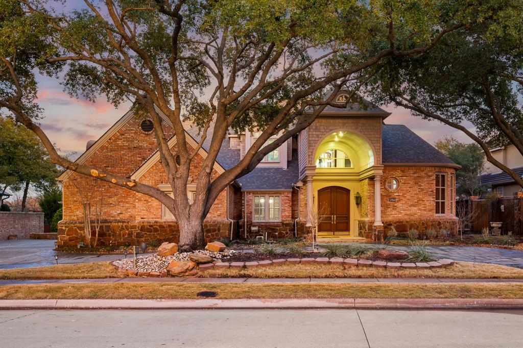 1704 Cliffview Drive — notable sale