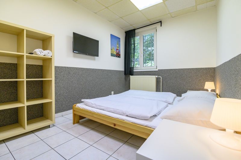 Hostel Seven parking area