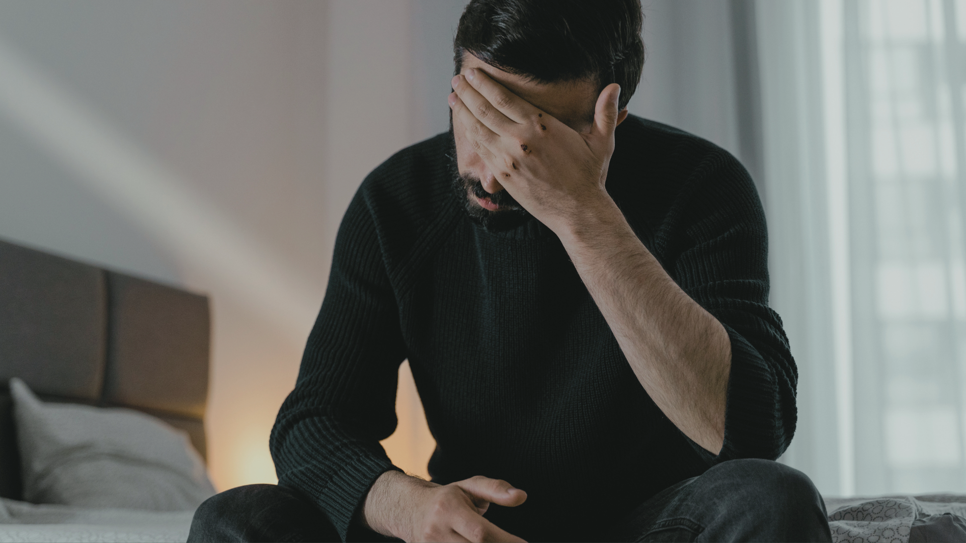 Homme consultant un médecin pour des troubles de l'érection Homme consultant un médecin pour des troubles de l'érection