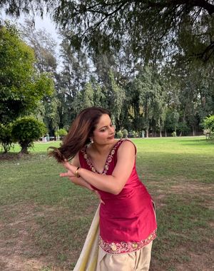 Maroon Mocha Farshi Salwar