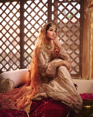Ivory rust sharara