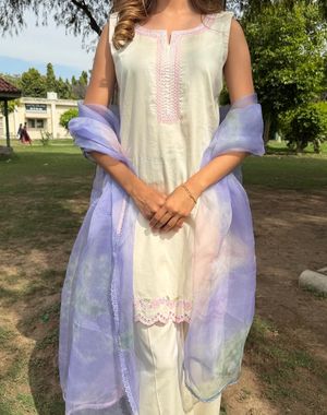 Ivory Lilac Pant Set