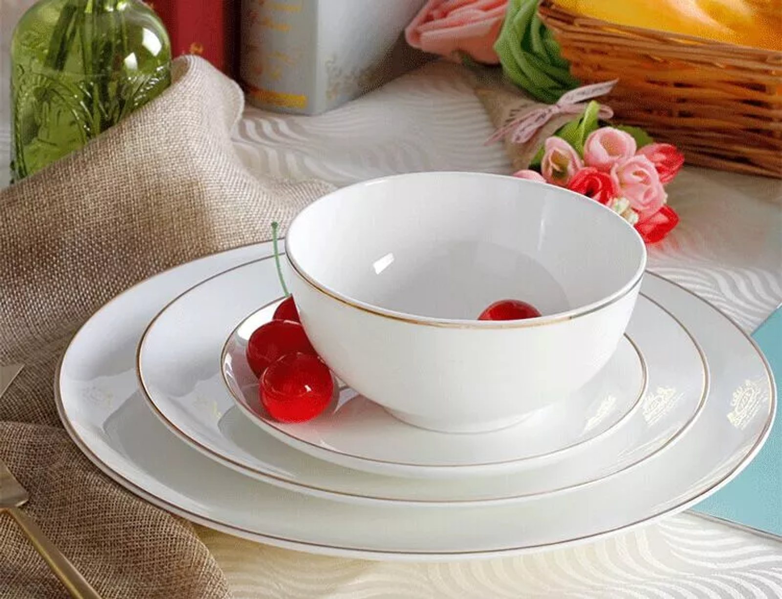 bone-china-bowl-with-gold-line-1