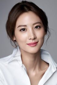 Claudia Kim