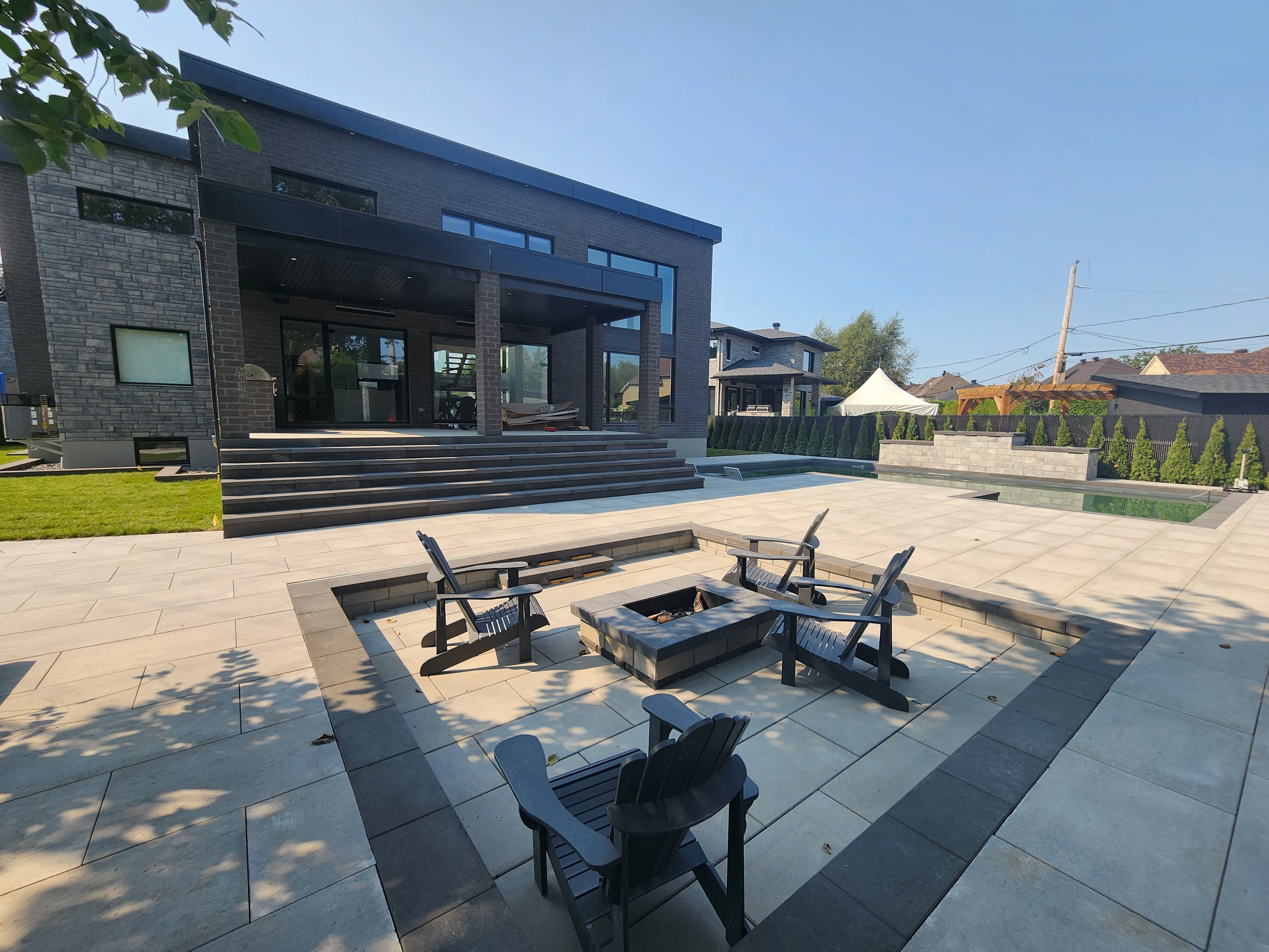 Outdoor courtyard landscaping