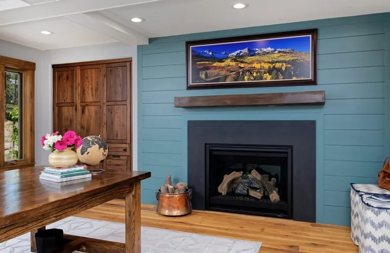 mountain-style-home-office-fireplace-design.jpg